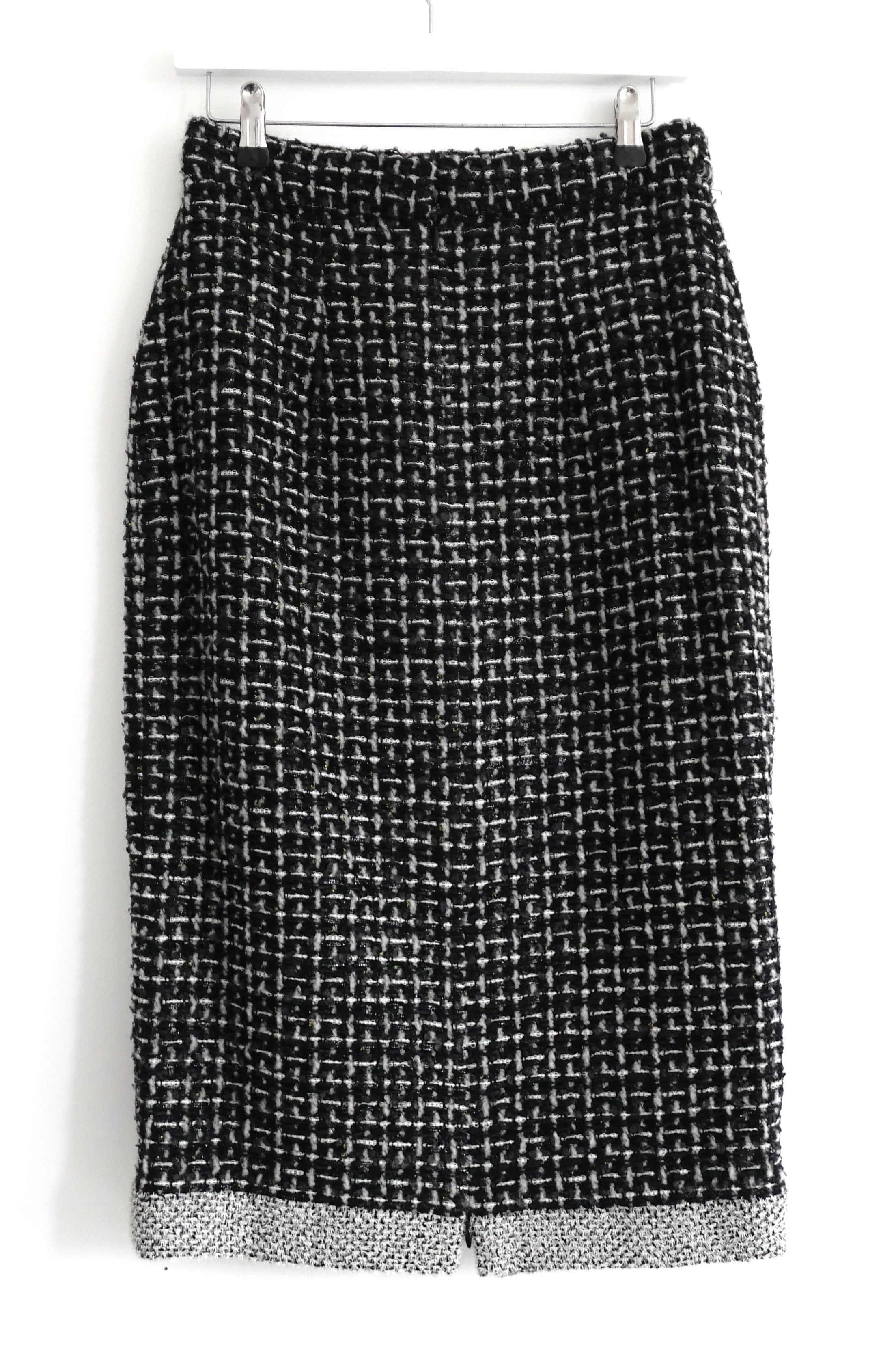 Chanel Chanel Fall 2017 Chunky Fantasy Tweed Pencil Skirt Size 27" / US 4 / IT 40 - 7 Thumbnail