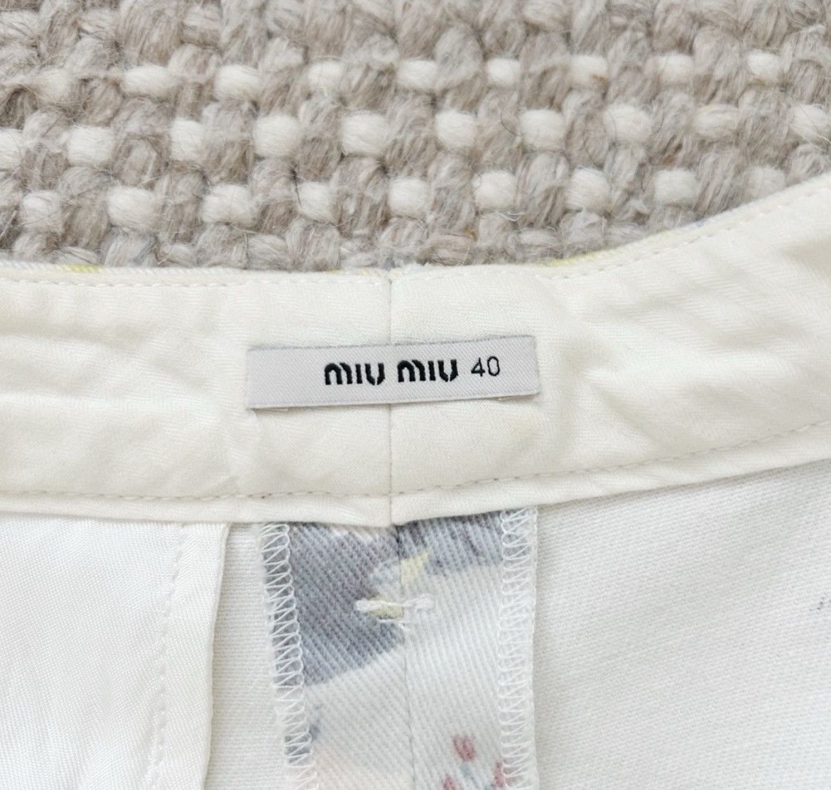 Miu Miu Miu Miu Vintage Floral High Waisted Shorts Size 28" / US 6 / IT 42 - 4 Thumbnail