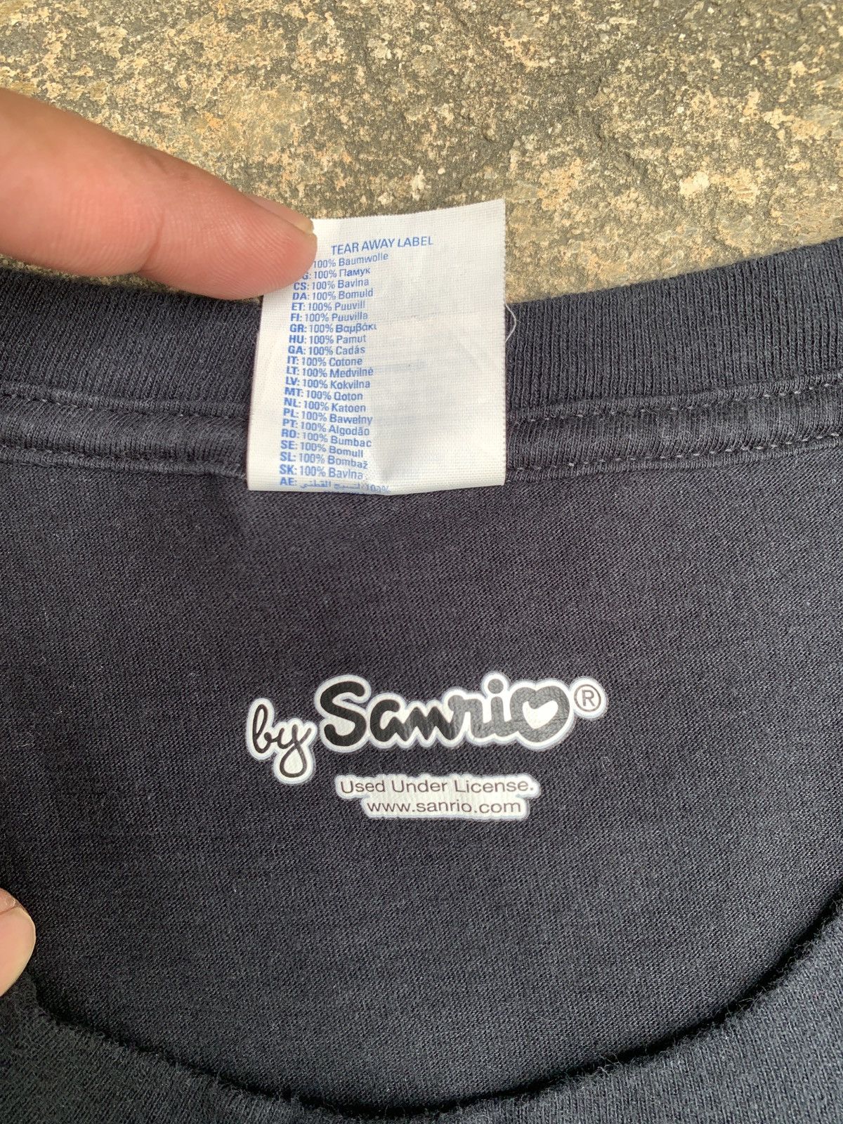 Anime × Vintage 2005 Sanrio Kuromi Starwberry Graphic Tee Size L / US 10 / IT 46 - 5 Thumbnail