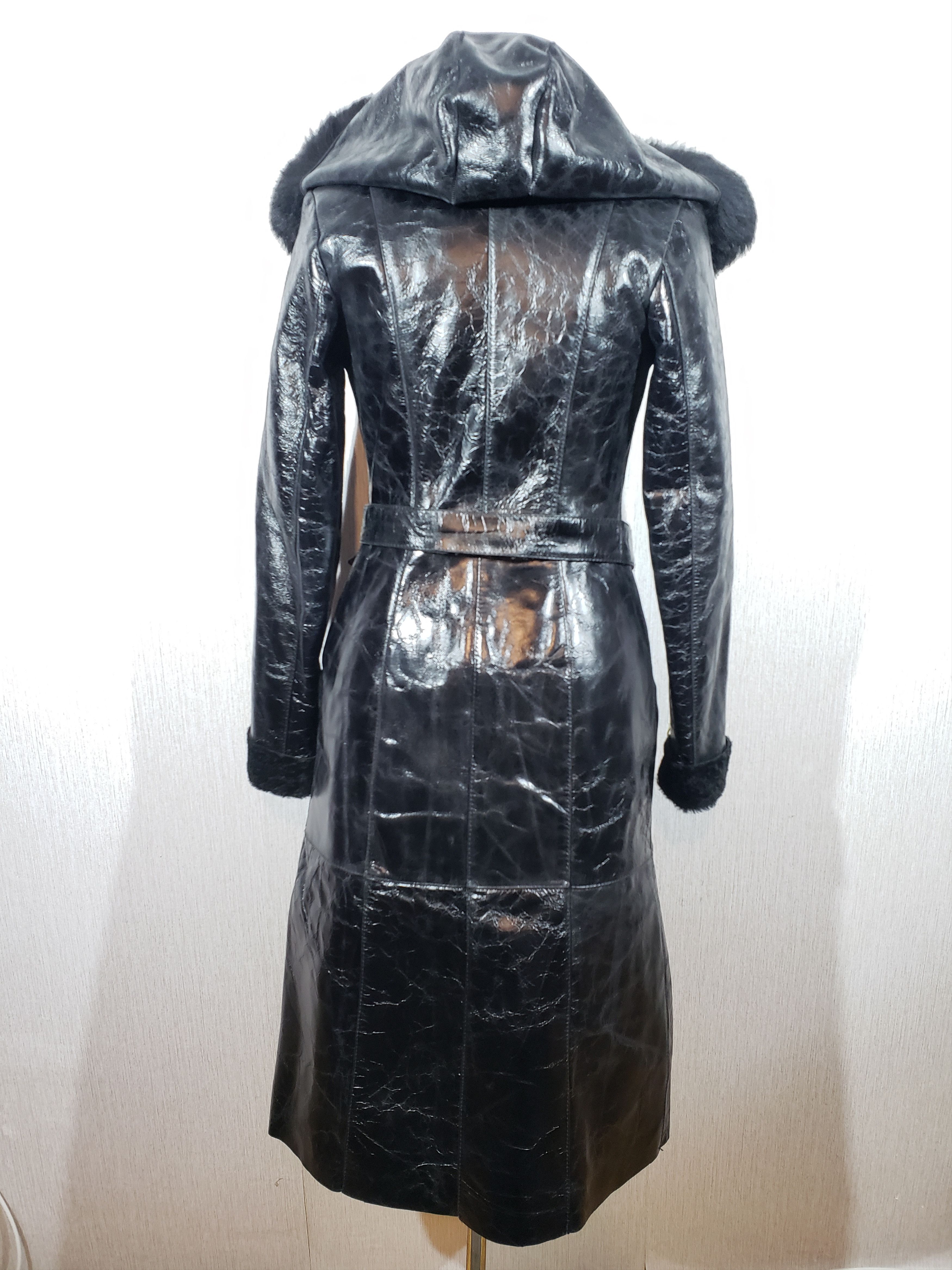 Other Wonderful women's sheepskin coat. Size S / US 4 / IT 40 - 3 Thumbnail