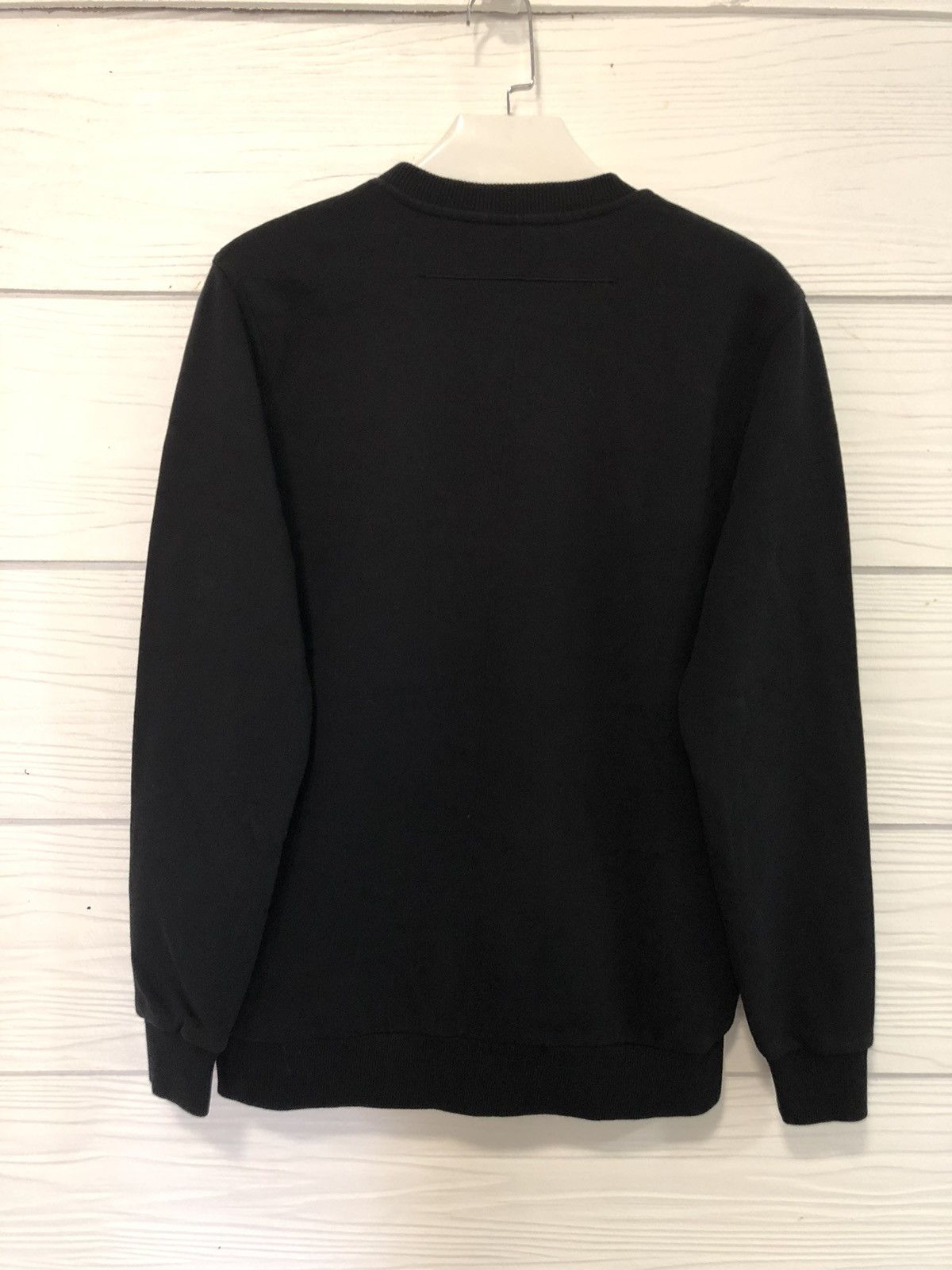 Givenchy Givenchy black roses sweatshirt Size US S / EU 44-46 / 1 - 12 Thumbnail