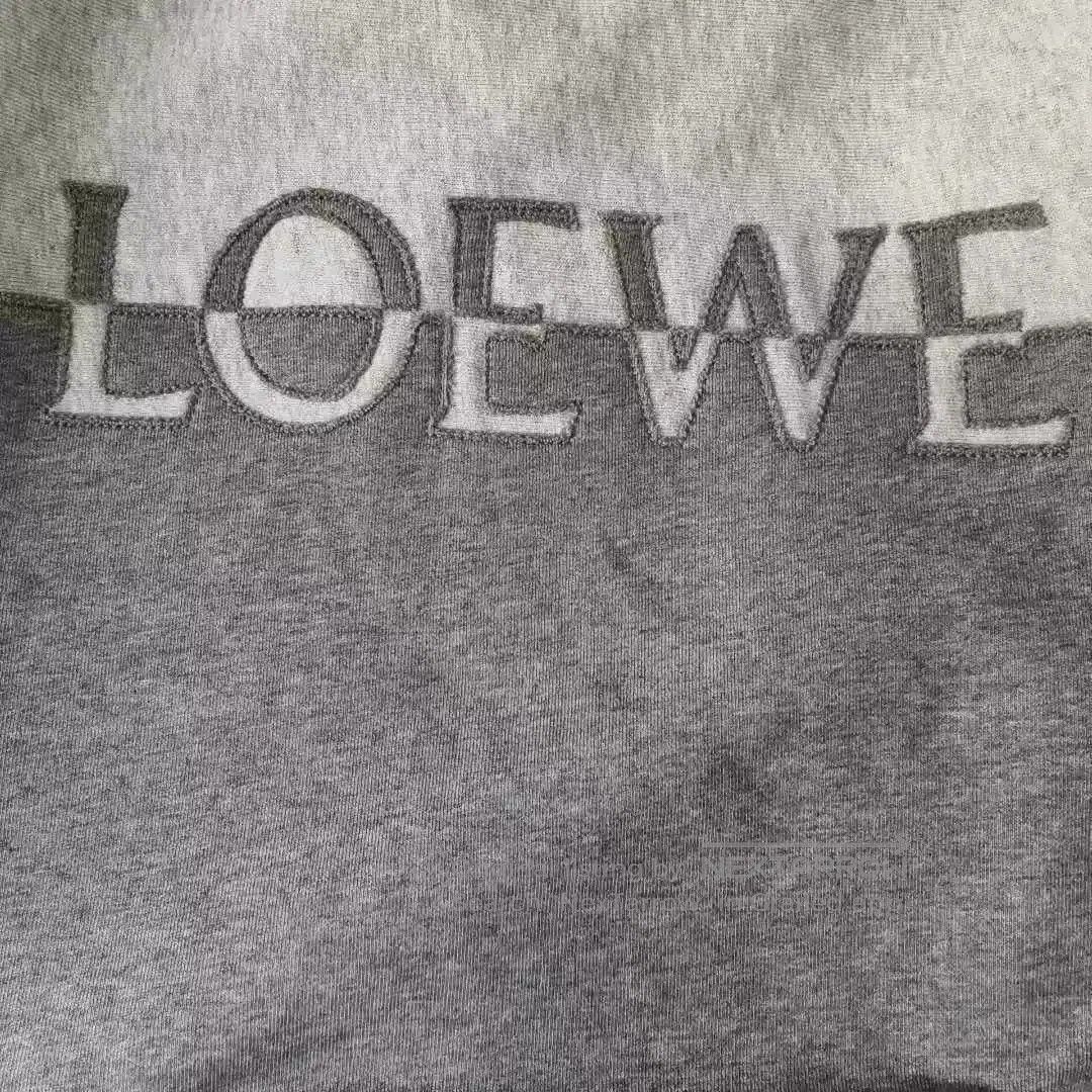 Loewe Loewe Gray Logo Sweatshirt. Size US S / EU 44-46 / 1 - 3 Thumbnail