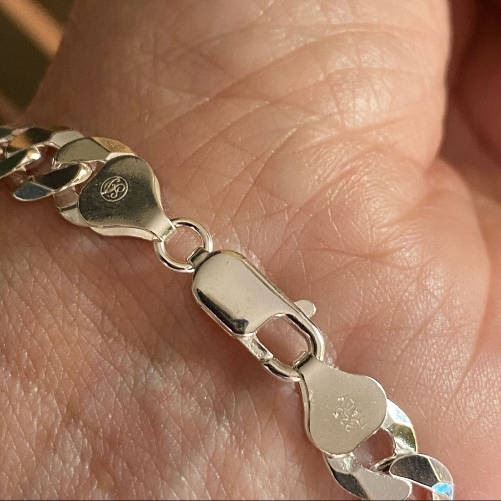 The Unbranded Brand Sterling Silver Faceted Italian Pave Flat Curb Bracelet Size ONE SIZE - 5 Thumbnail