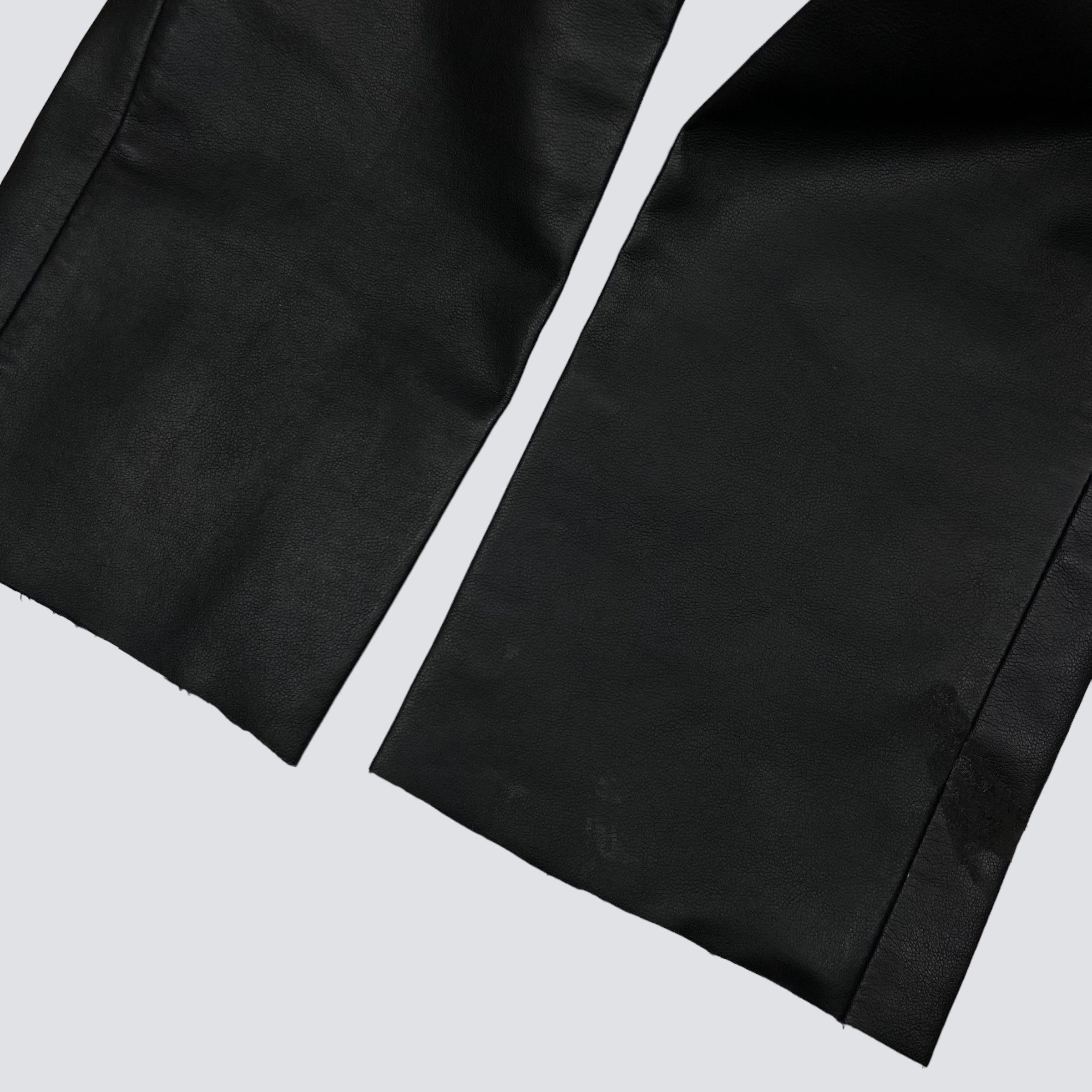Versace VERSACE LEATHER ARCHIVE 1990s VINTAGE RARE PANTS - № 3079 Size US 30 / EU 46 - 19 Thumbnail
