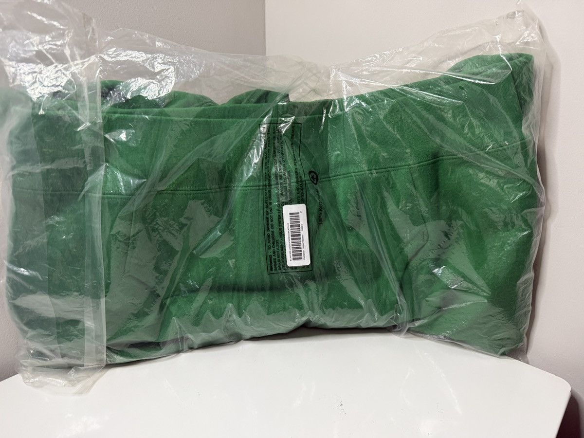 Supreme Supreme bling box logo size M Size US M / EU 48-50 / 2 - 2 Thumbnail