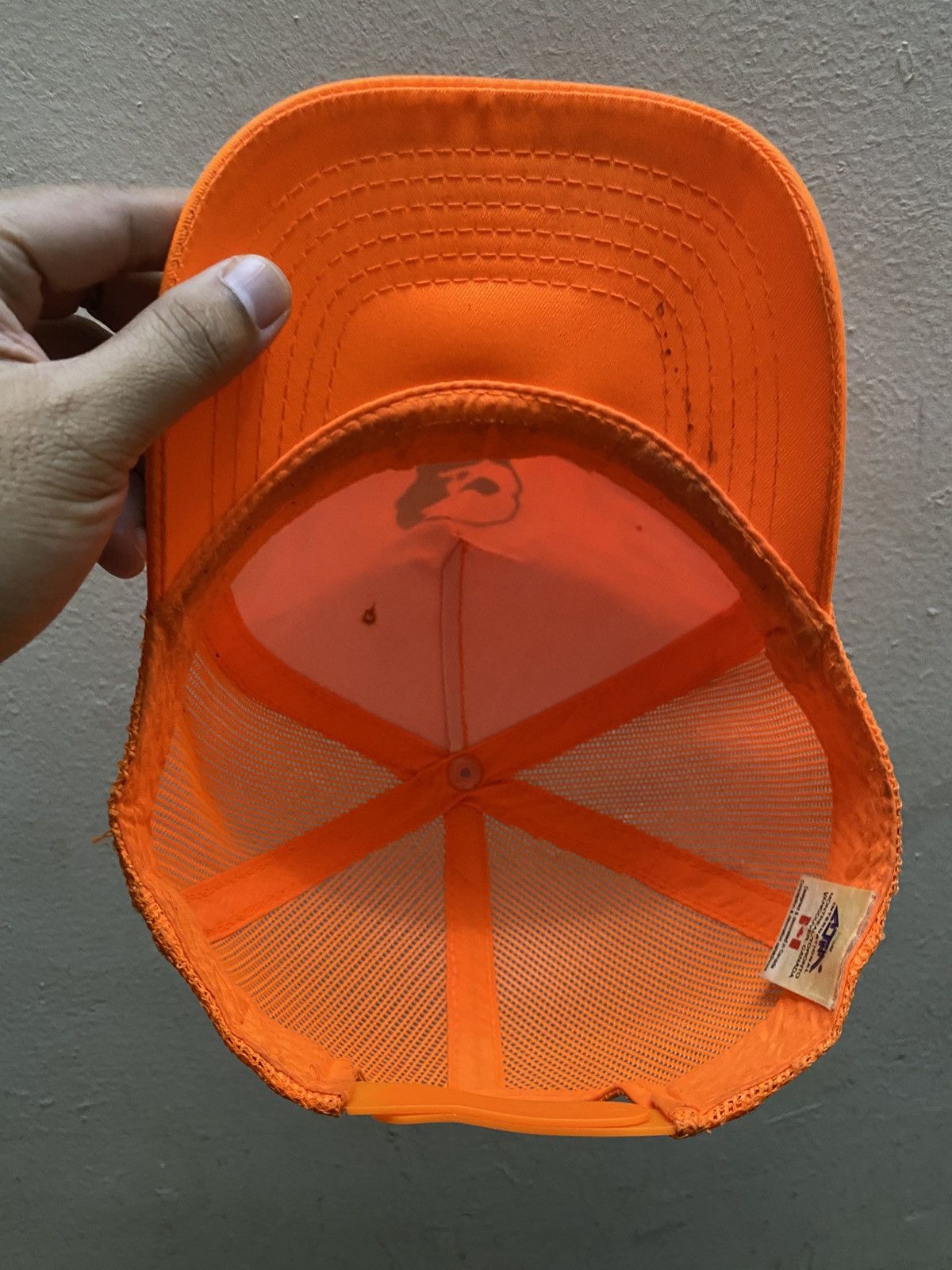 Vintage Vintage Skull Skate Trucker Hat by AJM Size ONE SIZE - 4 Thumbnail