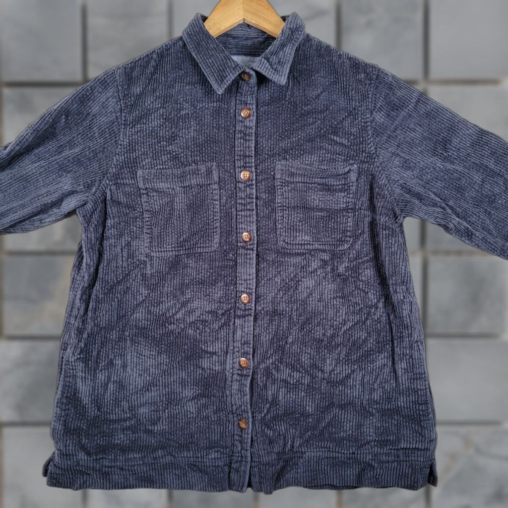 Vintage LL Bean Shirt Womens Med Blue Corduroy Button Up Overshirt Shacket Wide Wale Size M / US 6-8 / IT 42-44 - 1 Thumbnail