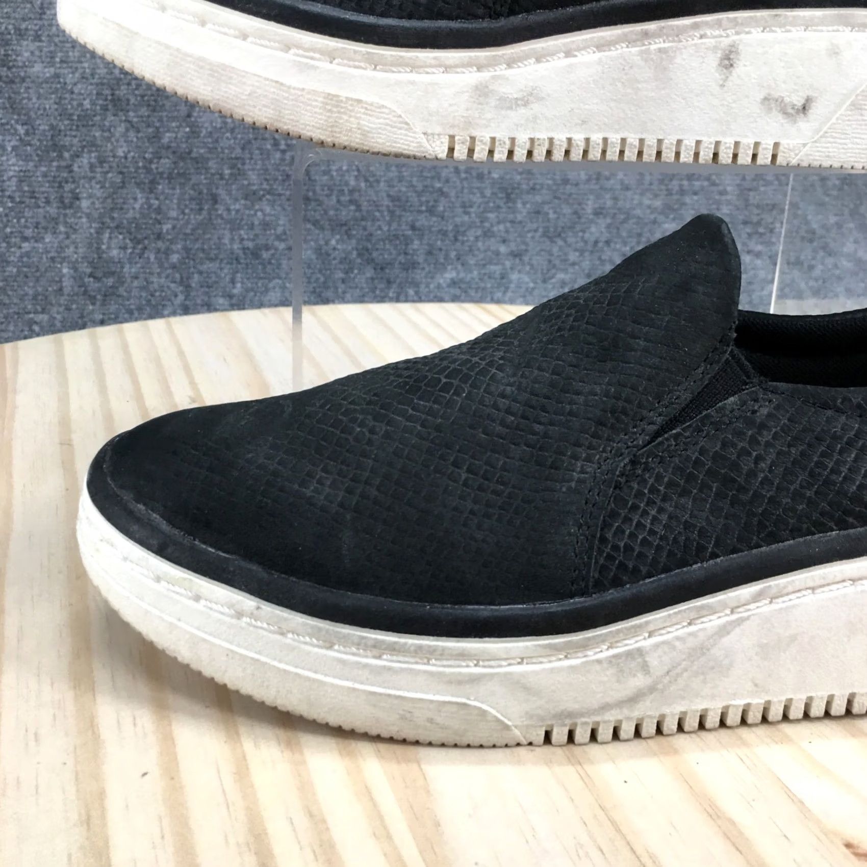 Vintage Dr Scholl's Sneakers Womens 7.5M Black Everywhere Platform Slip On Snake Embossed Shoes Casual Size US 8 / IT 38 - 3 Thumbnail