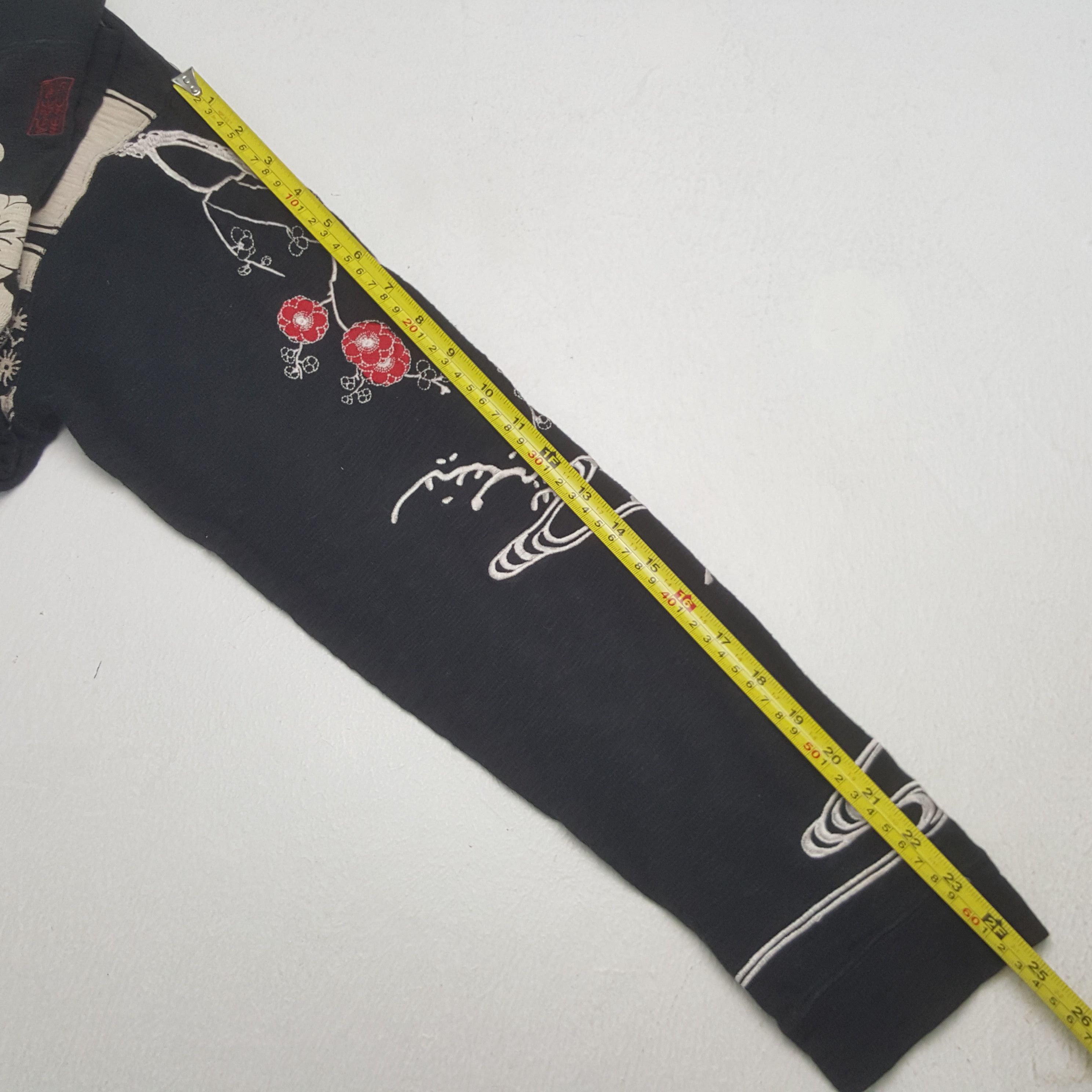 Japanese Brand Vintage Karakuri Tamashii Japanese Tshirt Size US M / EU 48-50 / 2 - 7 Thumbnail