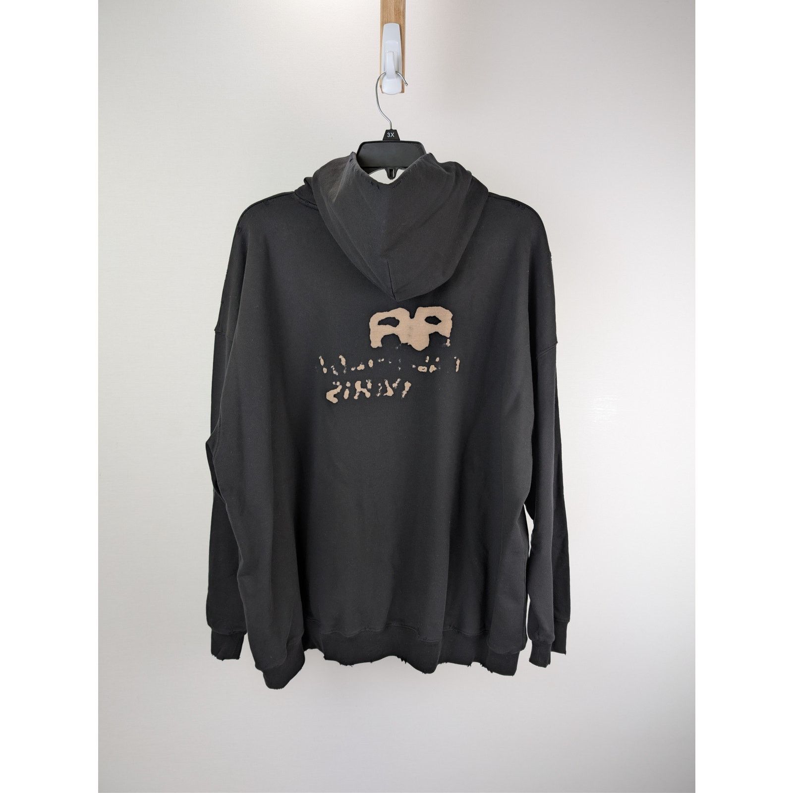 Balenciaga o1rshd1 Large Fit Hoodie in Black Size US M / EU 48-50 / 2 - 9 Thumbnail