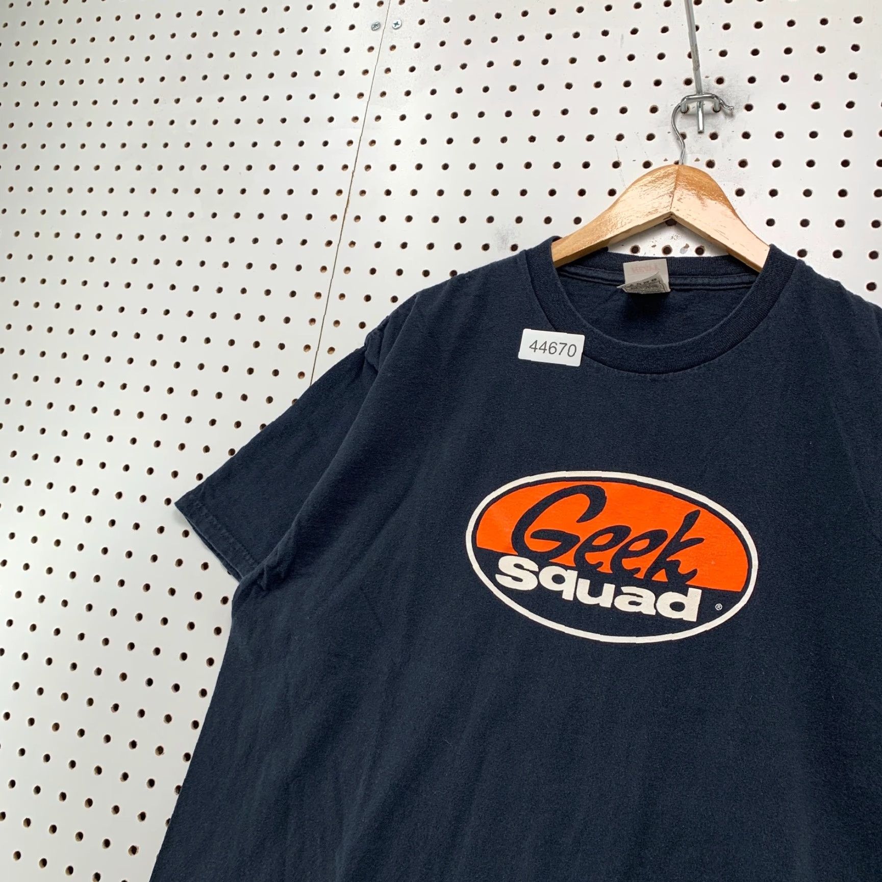 Fruit Of The Loom VINTAGE Geek Squad Shirt Mens XL Black Cyber Punk Best Buy Short Sleeve Employee Mall Size US XL / EU 56 / 4 - 4 Thumbnail