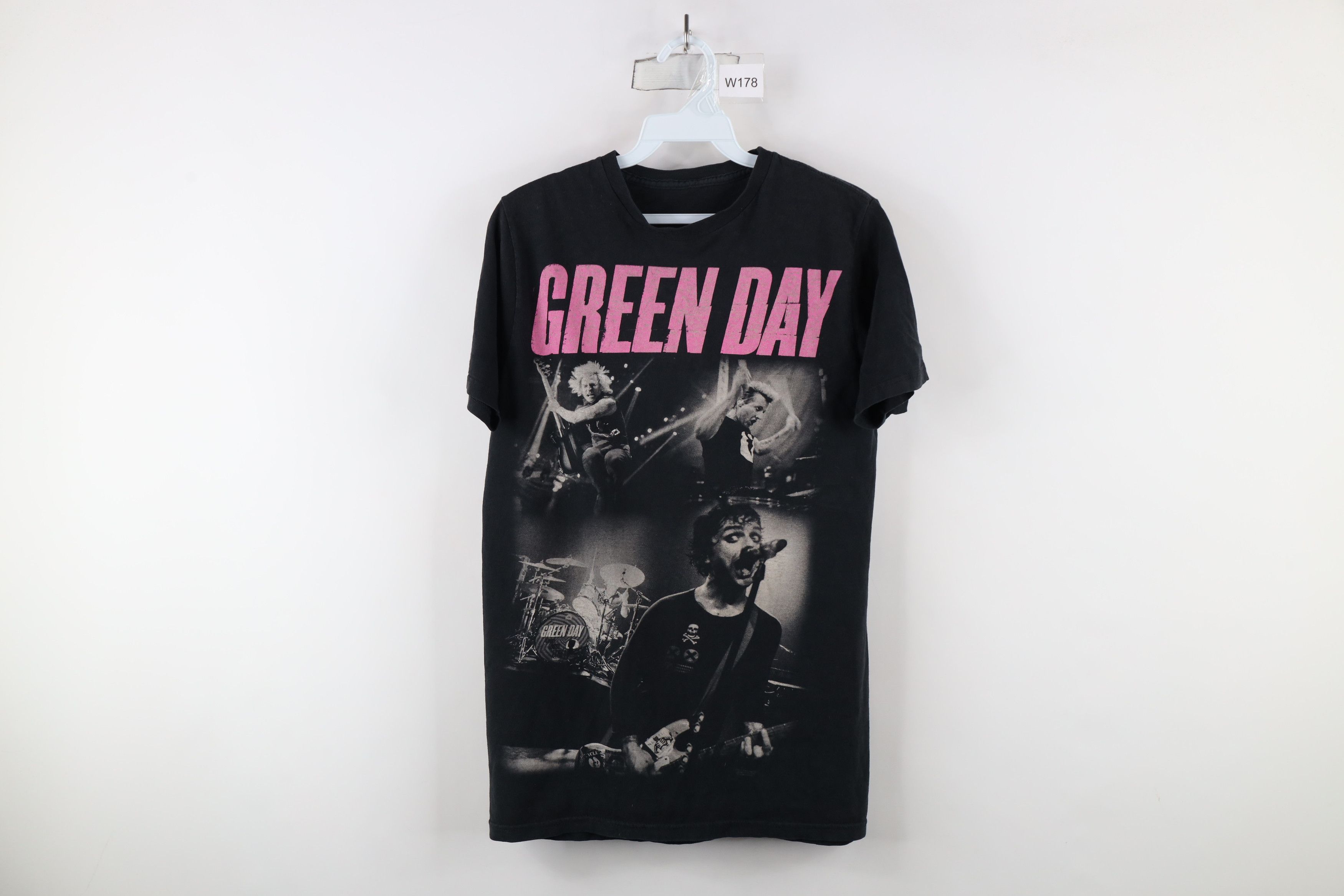 Vintage Vintage Y2K Uno Dos Tre Tour Green Day Band T-Shirt Black Size US S / EU 44-46 / 1 - 1 Thumbnail