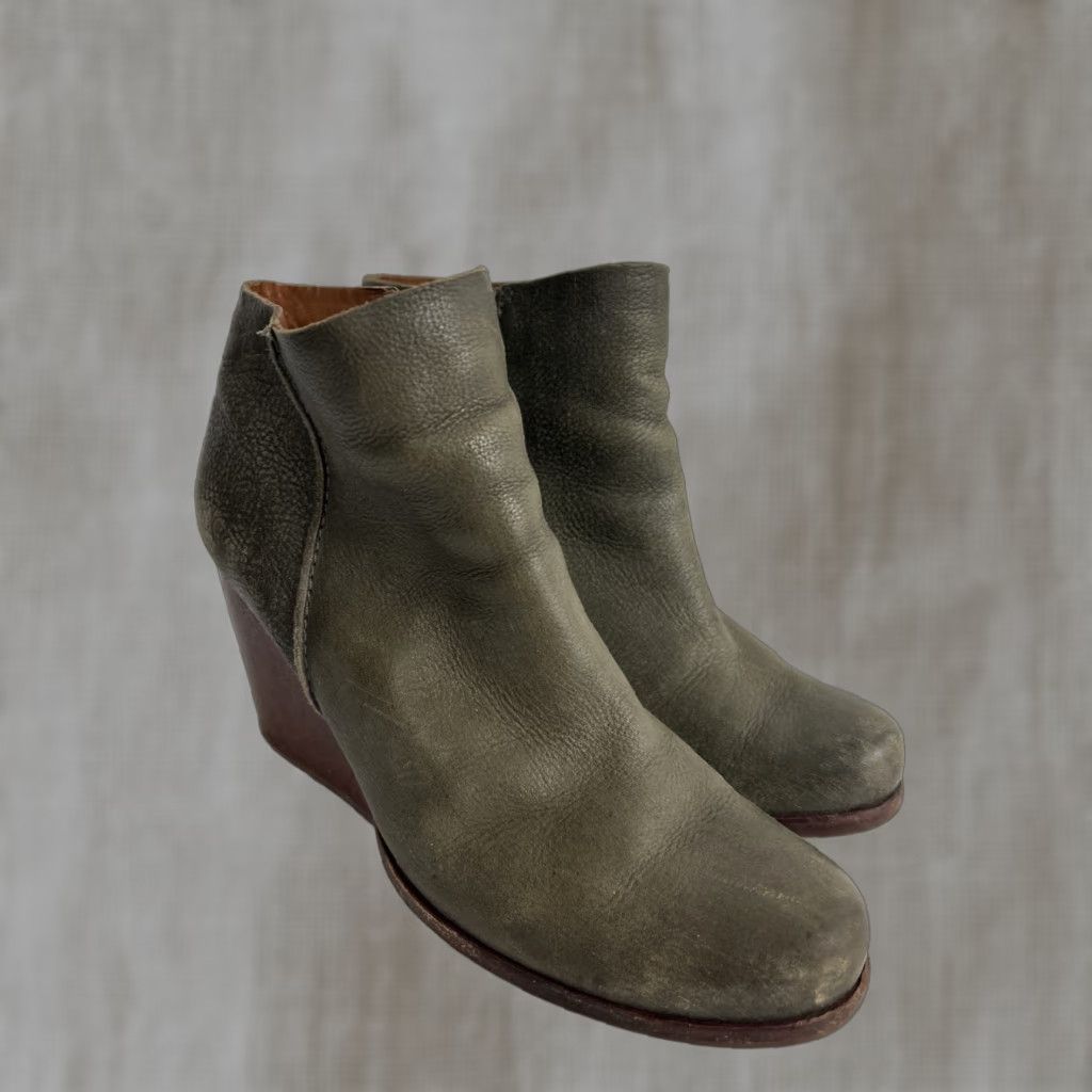 Vintage Kork-Ease Womens 8 M Gray Textured Ankle Zip Booties Wedge Heel Leather Bootie Shoes Size US 8 / IT 38 - 1 Thumbnail