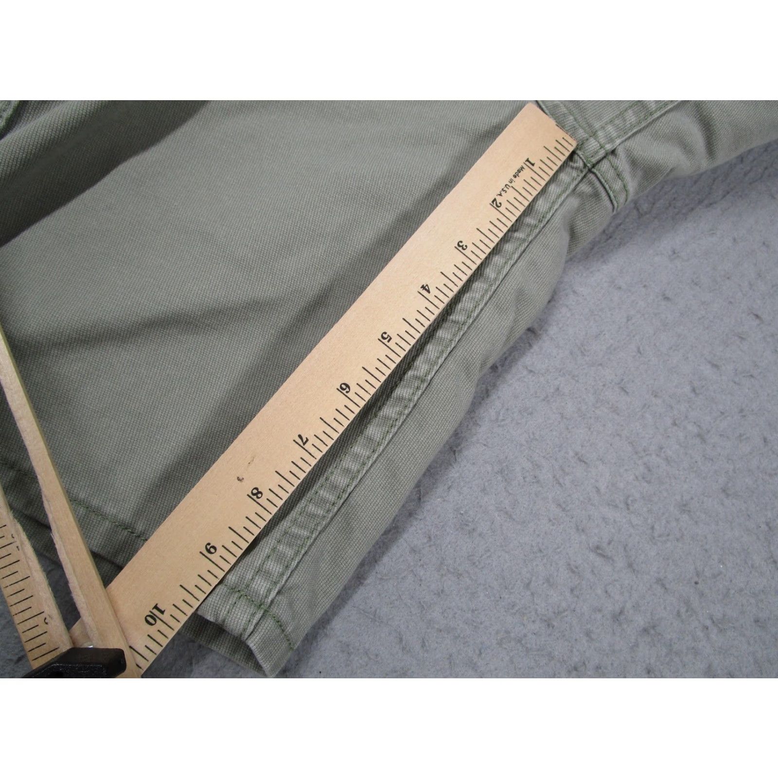 Levi's Levi's SilverTab Shorts Mens 32 Sage Green Cargo Utility Twill Skate Y2K Size US 32 / EU 48 - 6 Thumbnail