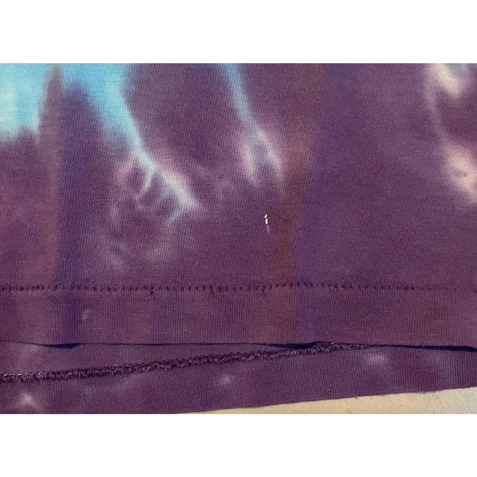 Vintage VINTAGE Woodstock 94 Faded Distress Tie Dye Shirt M Concert Hippie Grunge 90s Mens T-Shirt Blue Size US M / EU 48-50 / 2 - 6 Thumbnail