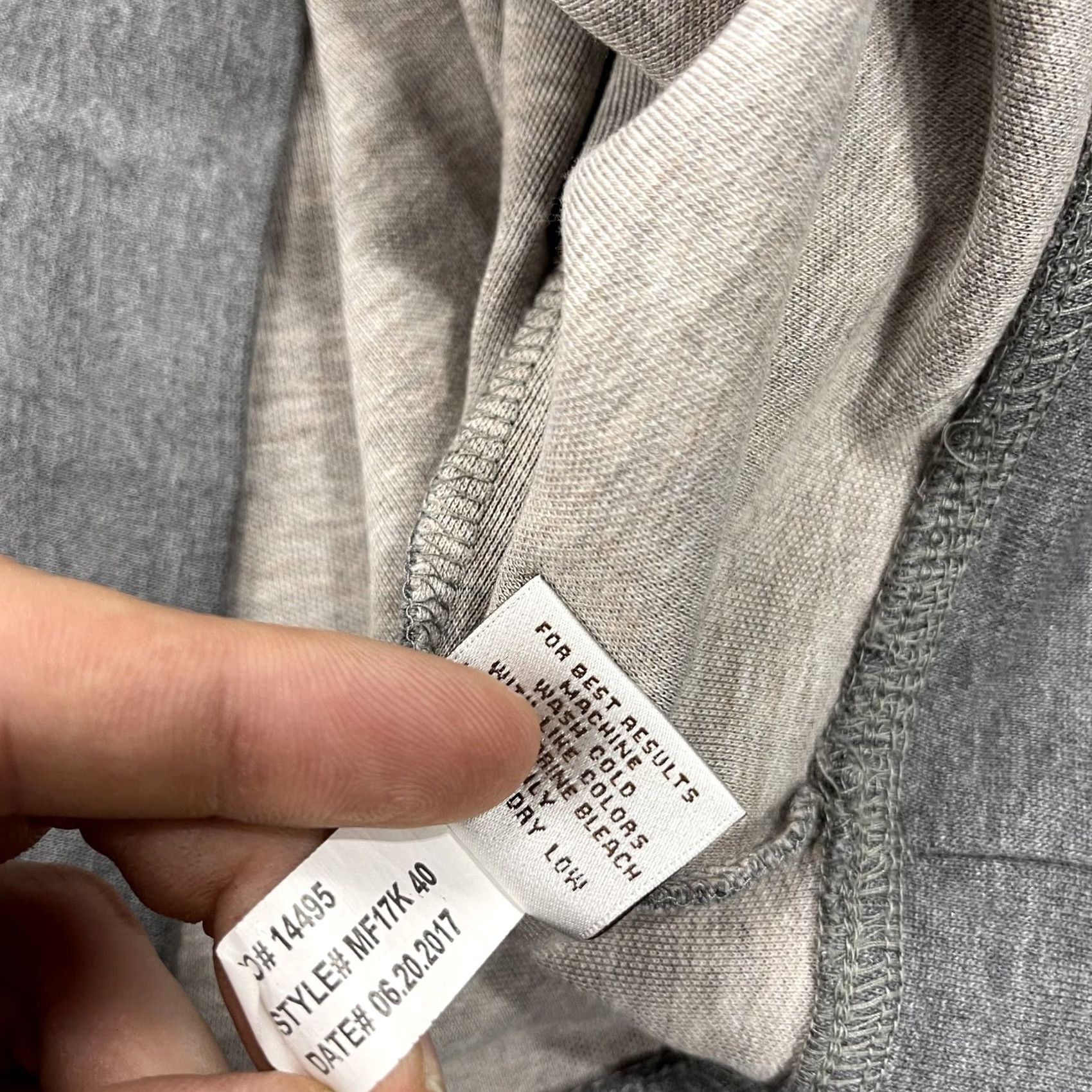 Peter Millar Nike Shirt Mens XL Gray Solid 1/4 Zip Pullover Golf Crown Comfort Interlock Peter Millar Size US XL / EU 56 / 4 - 7 Thumbnail