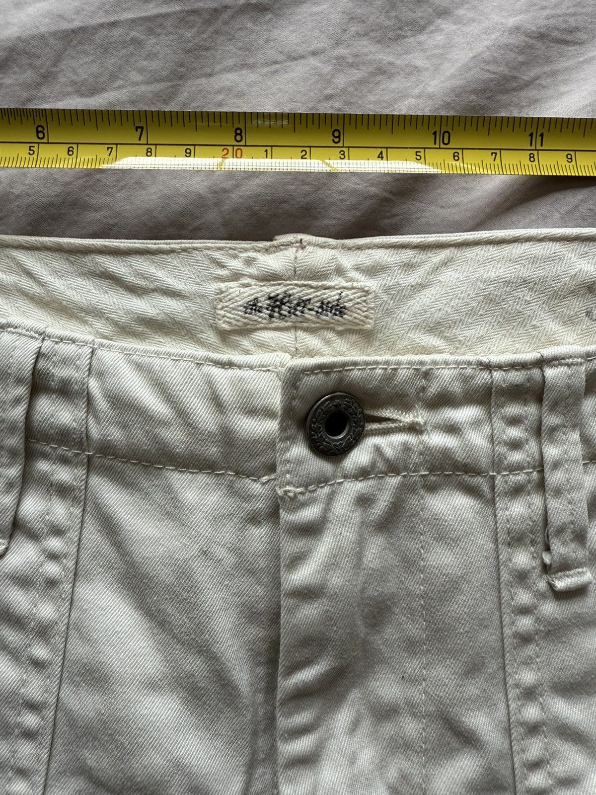 The Hill-Side The Hill-Side Fatigue Shorts in White Japanese Back-Satin Size US 32 / EU 48 - 2 Thumbnail