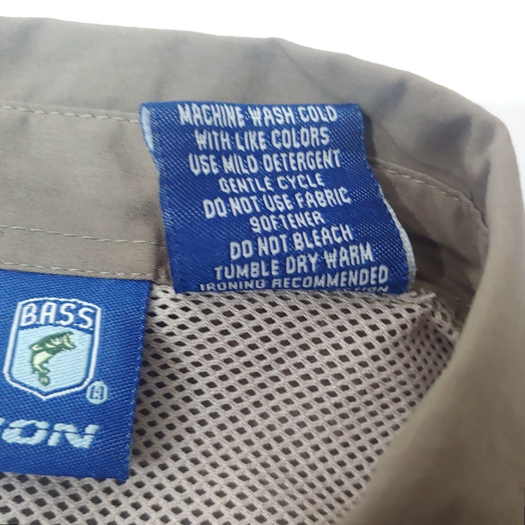 Vintage Bass Competition 3XDRY Fishing Shirt Medium Vented Green Short Sleeve Outdoors Size US M / EU 48-50 / 2 - 6 Thumbnail
