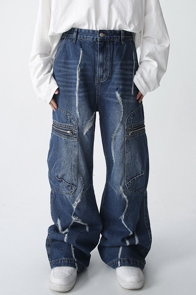 Japanese Brand × Vintage Baggy Ripped Jeans Frayed Zipper Pockets cargo Pants Hip-hop Size US 32 / EU 48 - 1 Thumbnail