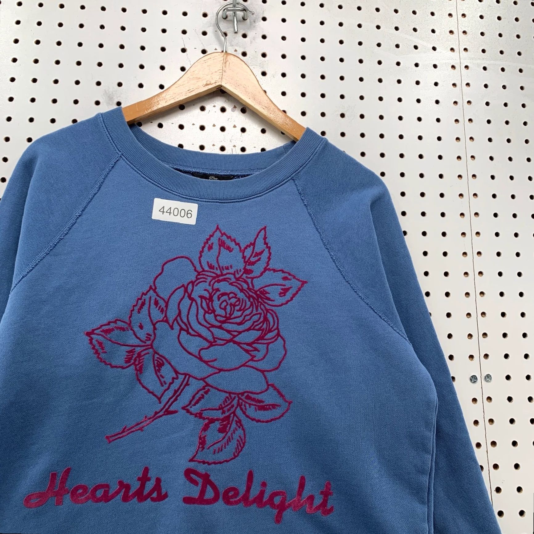 J.Crew J.CREW Hearts Delight Rose Crewneck Sweatshirt Blue Women Large Pullover Size L / US 10 / IT 46 - 7 Thumbnail