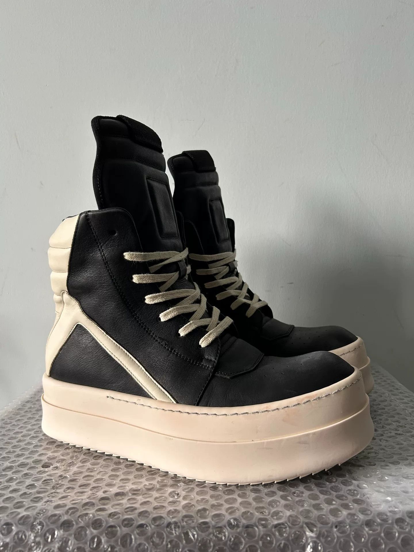 Rick Owens Rick Owens Triangle Sneakers Size 40 Size US 7 / EU 40 - 1 Thumbnail