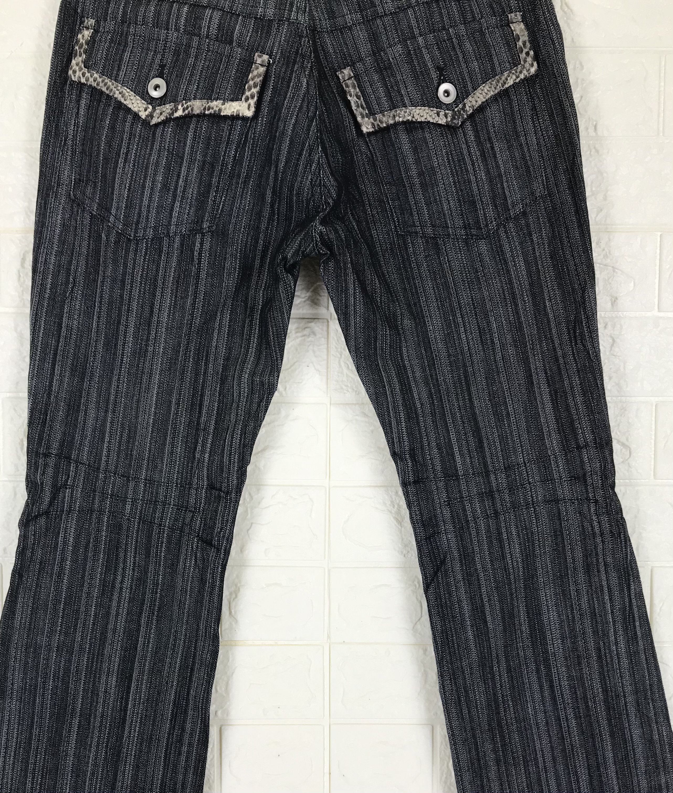 Japanese Brand Vintage Japanese Python Detailed Flare Pant Size US 30 / EU 46 - 7 Thumbnail