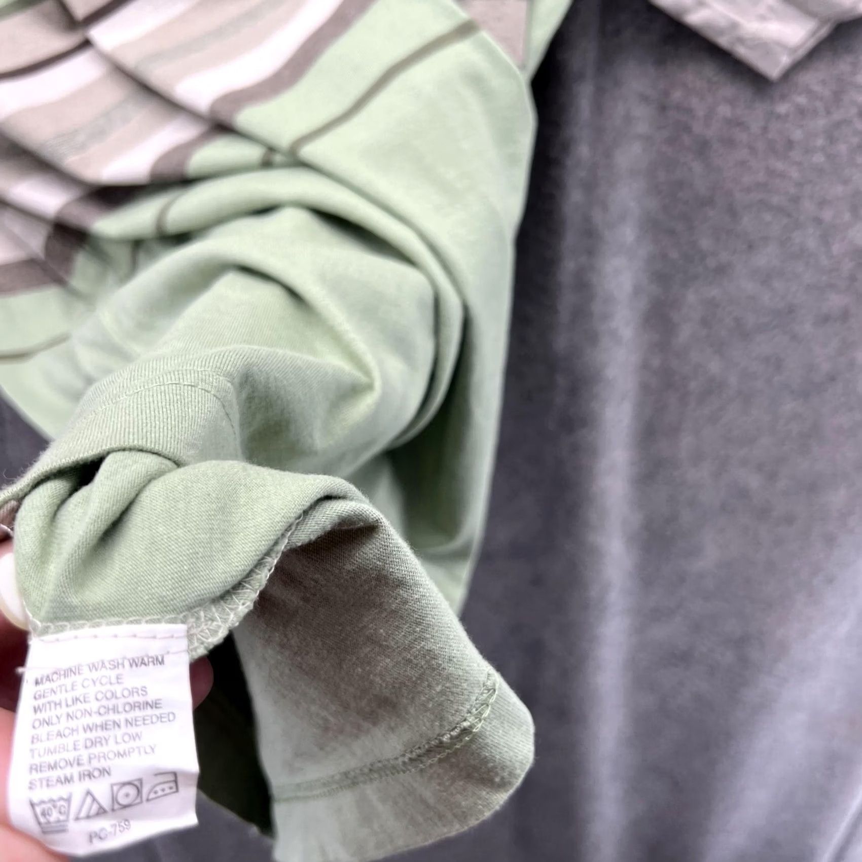Izod IZOD Polo Shirt Men Large Khaki Green Striped Polyester Mistletoe Golf Golfer Size US L / EU 52-54 / 3 - 5 Thumbnail