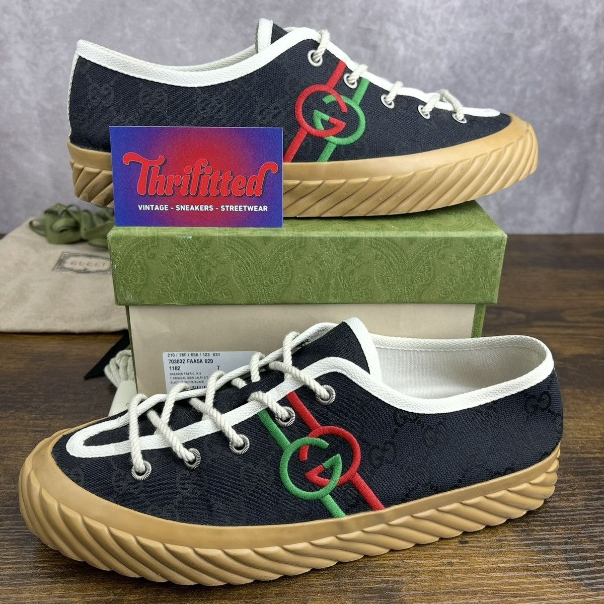 Gucci Interlocking G Low Black Green Red Size 7 UK / 7.5 US