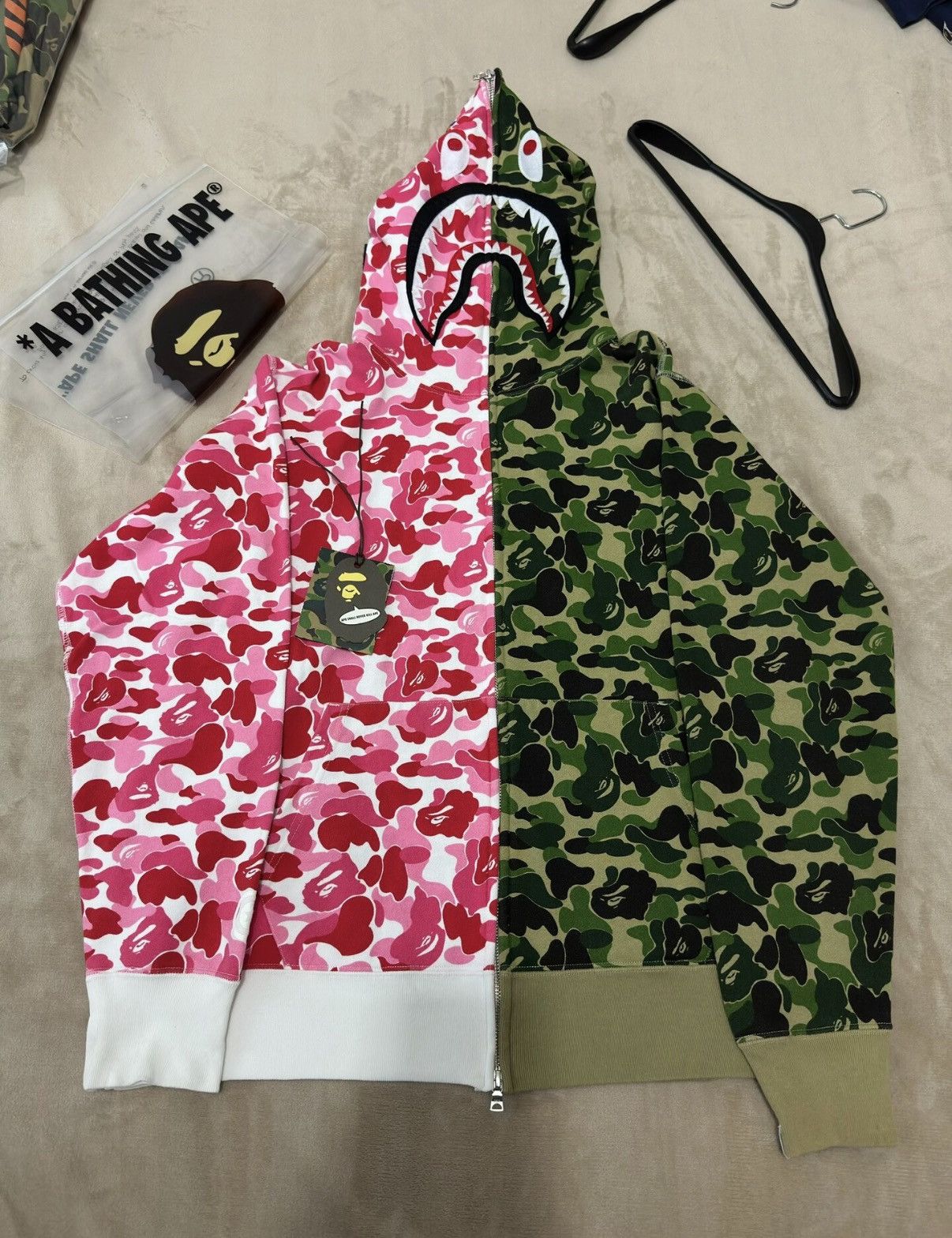 Bape BAPE Pink Green Two-Tone ABC Camo Shark Jacket K5 Size US XL / EU 56 / 4 - 1 Thumbnail