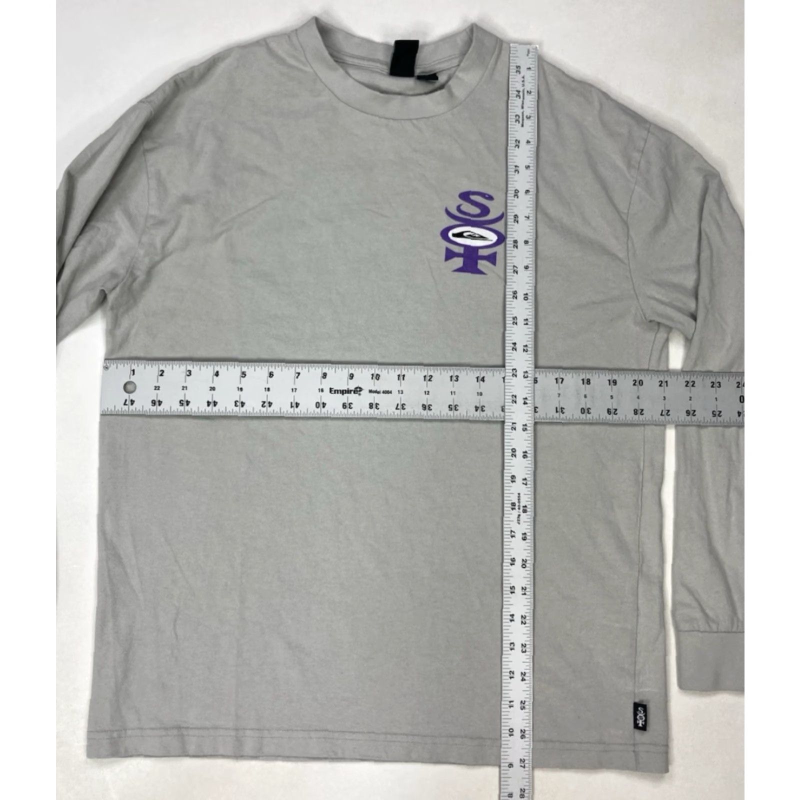 Quiksilver VINTAGE Quiksilver SOT Graphic T-shirt Men Small Gray Long Sleeve Size US S / EU 44-46 / 1 - 7 Thumbnail