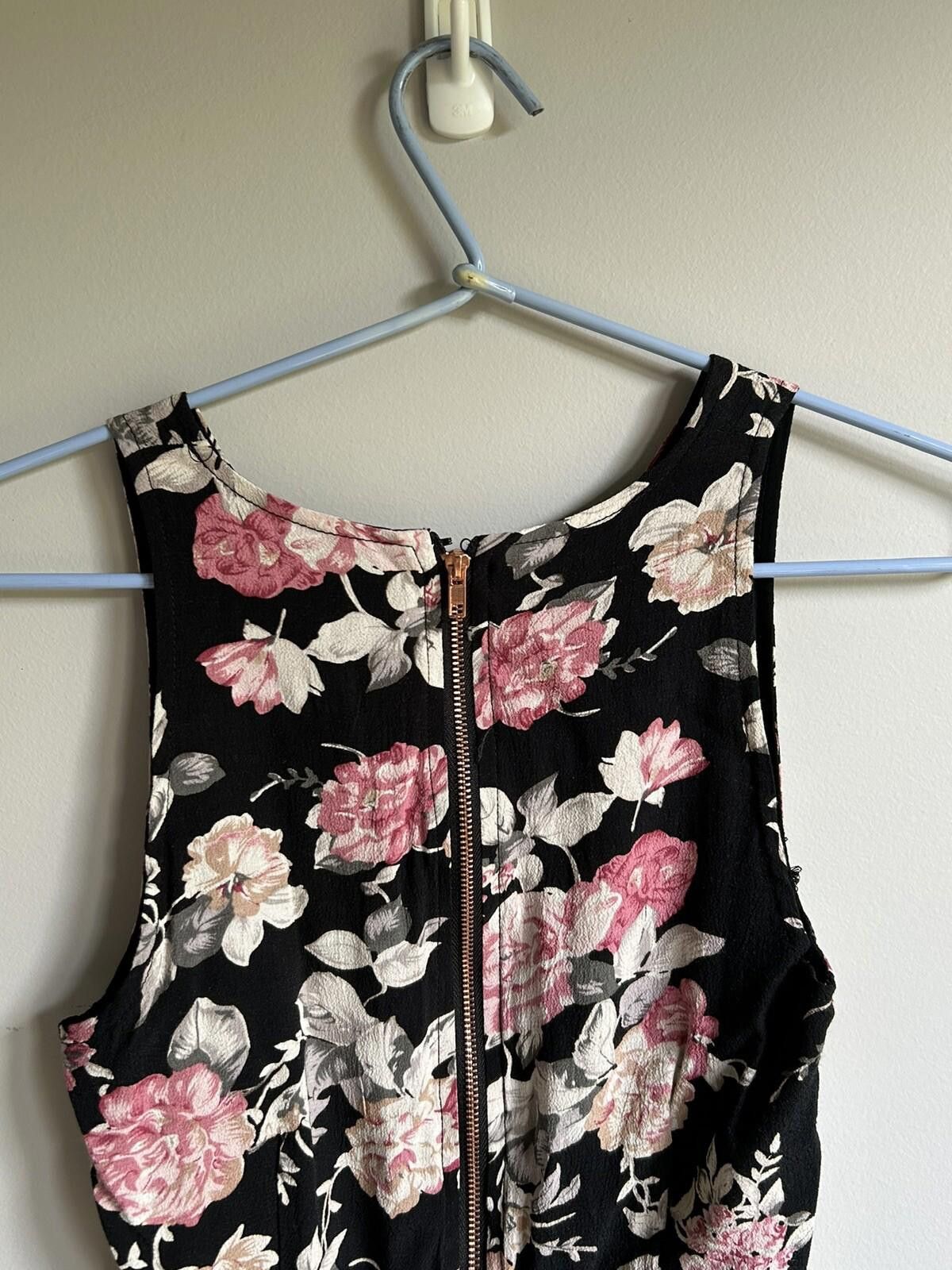 MINKPINK Mink Pink Dress Black Pink floral cotton lined Size Xs (001) Size XS / US 0-2 / IT 36-38 - 7 Thumbnail