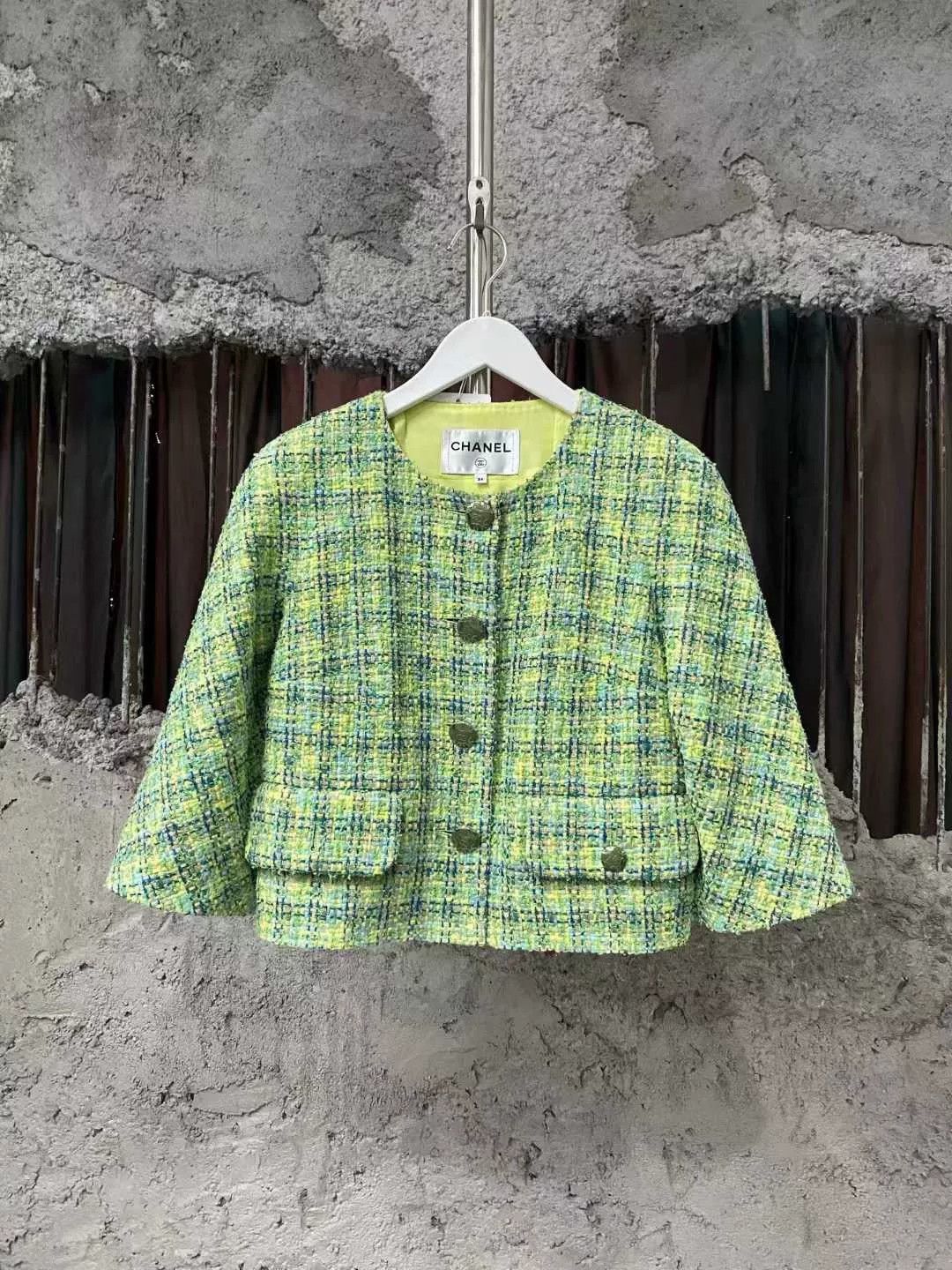 Chanel green woven short jacket by chanel Size XS / US 0-2 / IT 36-38 - 1 Thumbnail