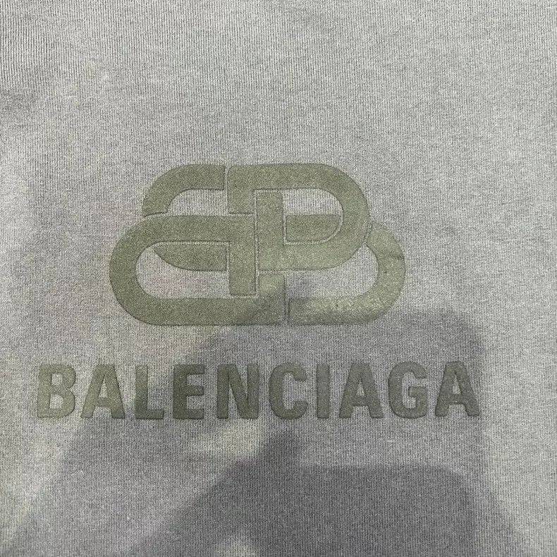 Balenciaga Balenciaga Buckle Velvet Logo High Neck Long Sleeve Size US XS / EU 42 / 0 - 5 Thumbnail