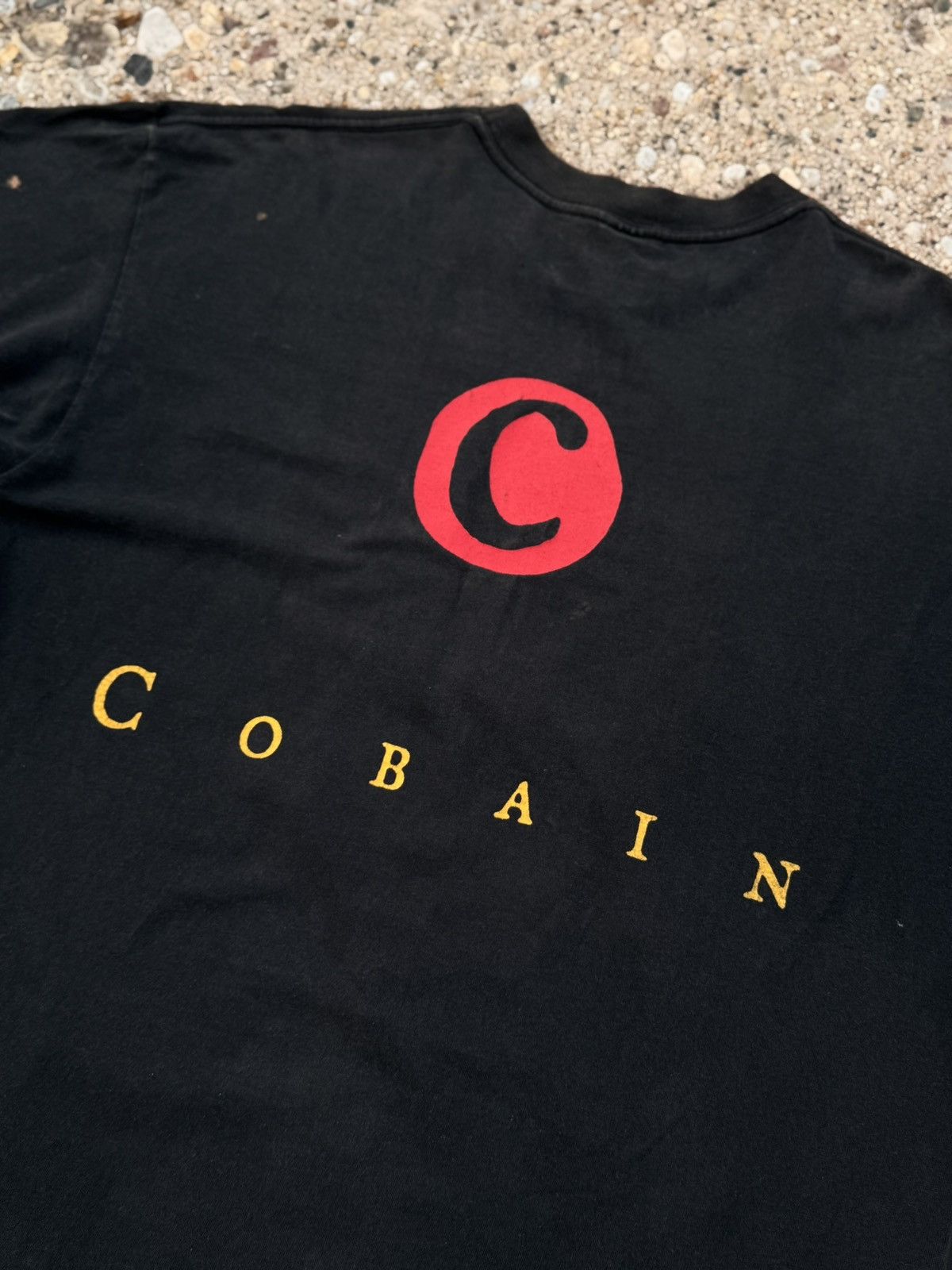 Other 90s Nirvana / Kurt Cobain Memorial Tee by Resurreccion Size US XL / EU 56 / 4 - 6 Thumbnail