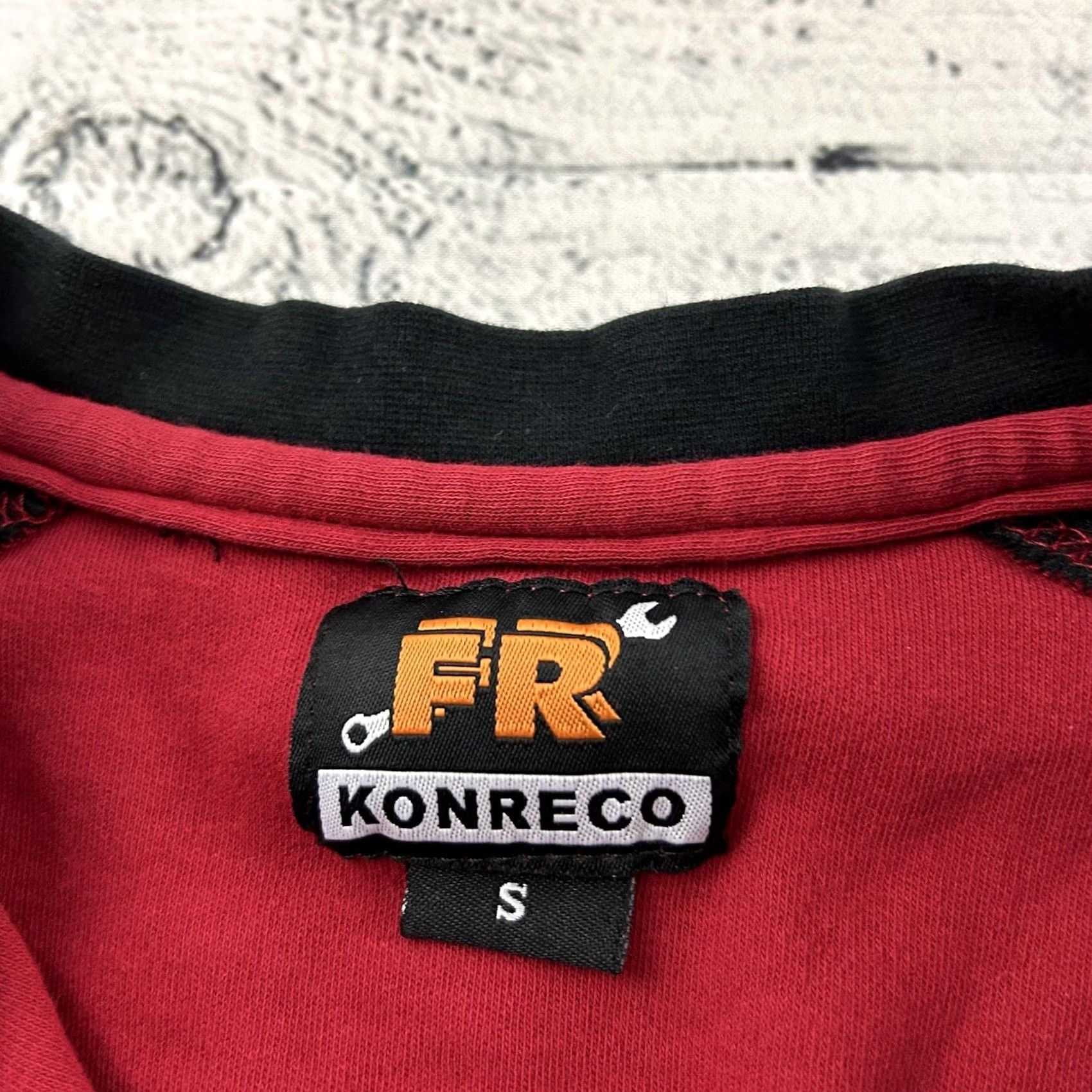 Vintage Konreco Fire Resistant Long Sleeve Button-Up Rugby Shirt Mens Small Red Black Size US S / EU 44-46 / 1 - 3 Thumbnail