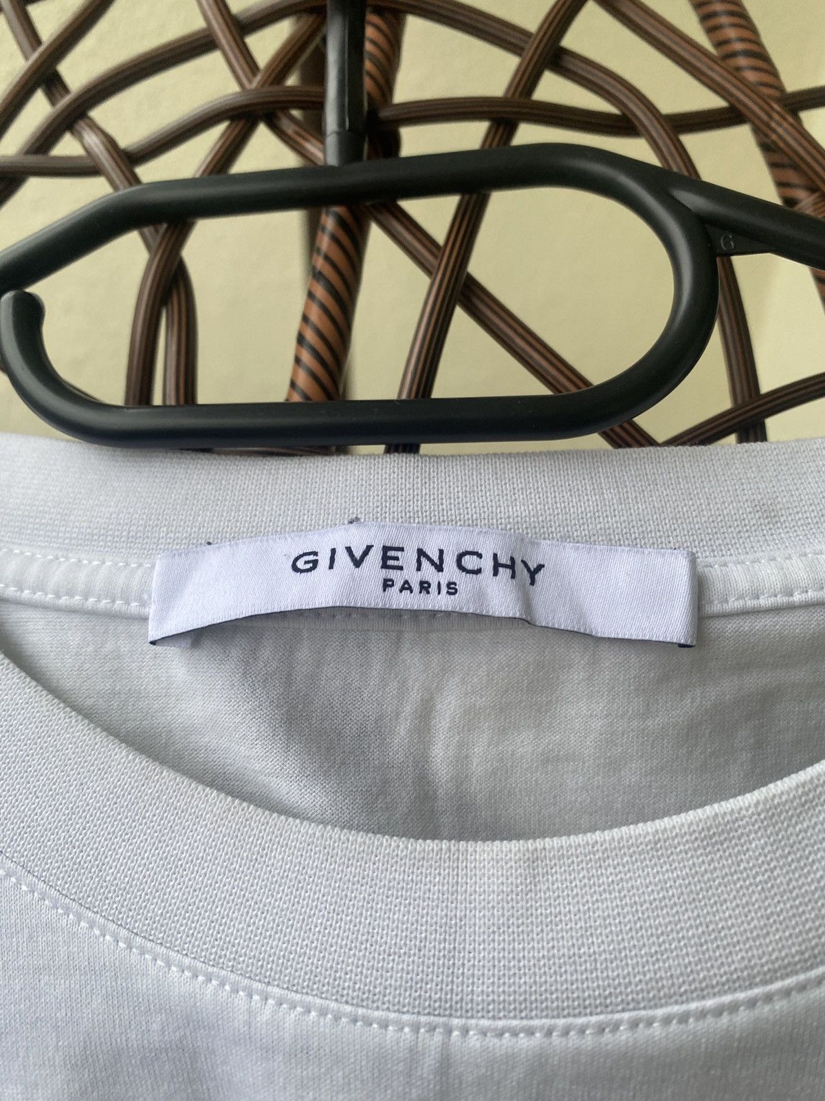 Givenchy Luxury 11 about 1952 001 givenchy trashed tee Size US L / EU 52-54 / 3 - 2 Thumbnail