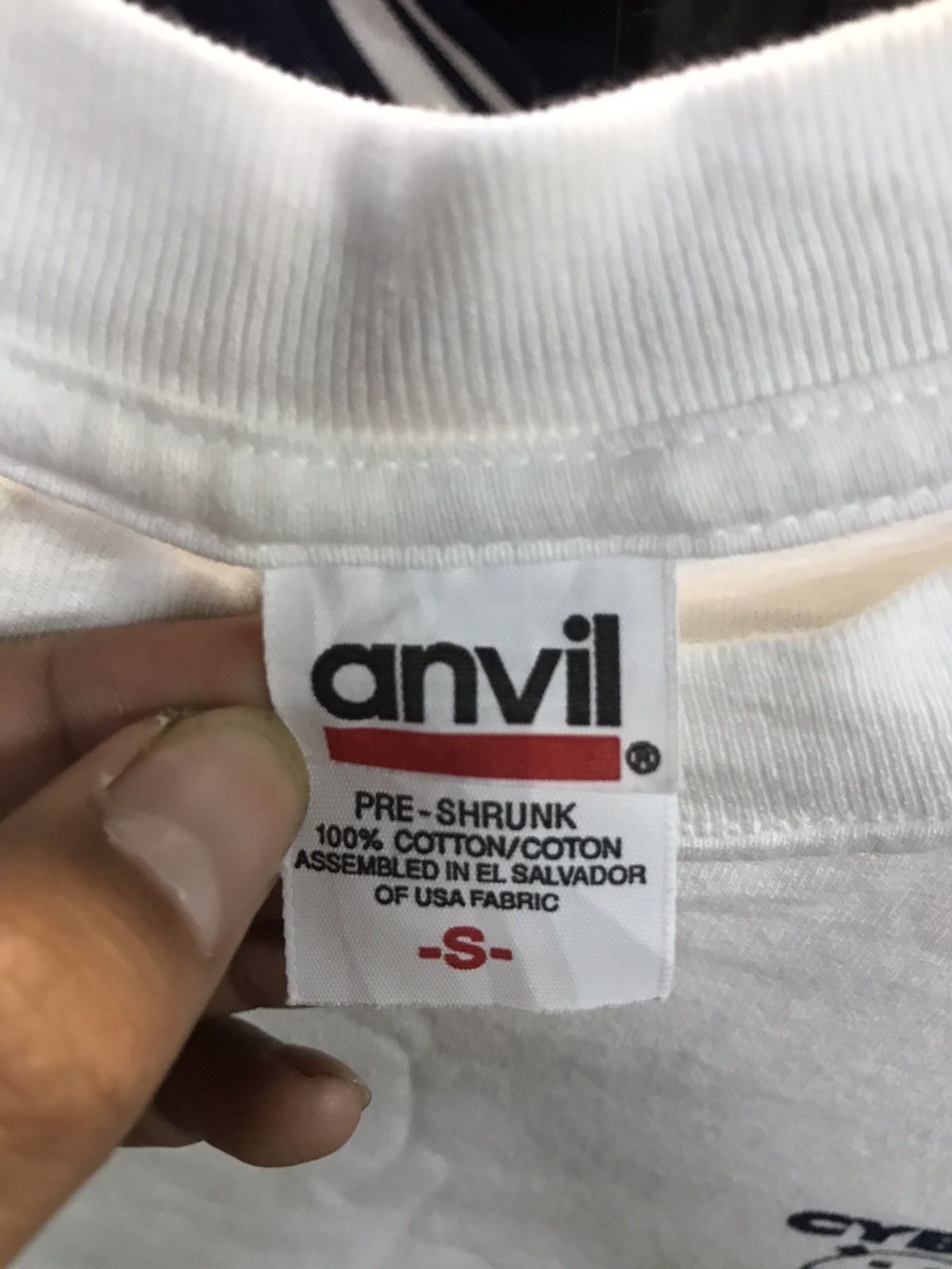 Anvil × Japanese Brand × Vintage Vintage Y2K One Piece Skypiea Arc Tee Shirt Size US S / EU 44-46 / 1 - 7 Thumbnail