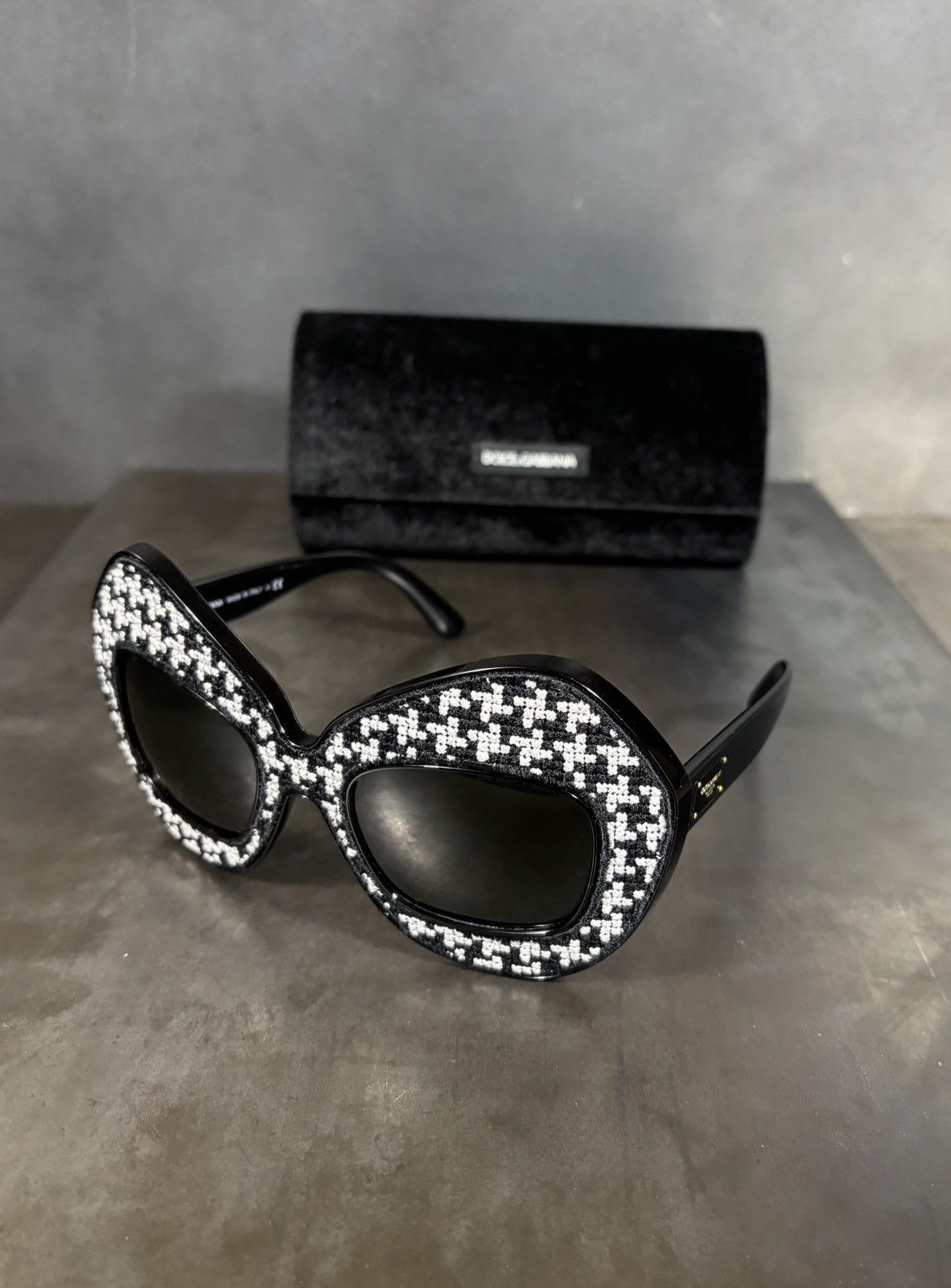 Dolce & Gabbana F/W 2016 Dolce & Gabbana Limited Sunglasses Houndstooth Pied Size ONE SIZE - 18 Thumbnail