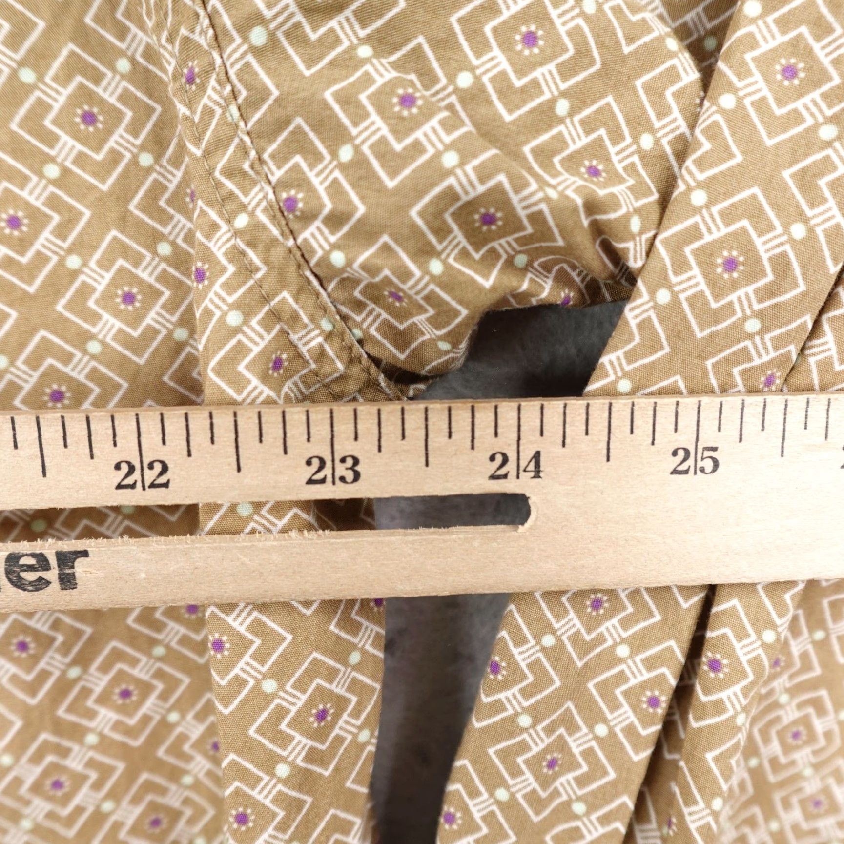 Vintage Cinch Shirt Mens Medium Beige Geometric Print Button-Down Western Rodeo Cowboy Shirt Mens Medium Beige Geometric Print Western Cowboy Size US M / EU 48-50 / 2 - 7 Thumbnail
