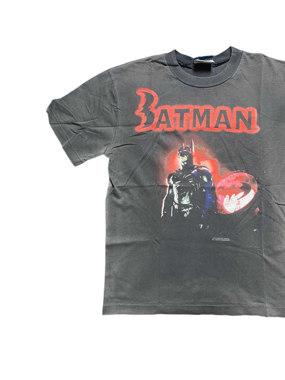 Vintage VINTAGE BATMAN 1995 DC COMIC FADED Size US XXS / EU 40 - 4 Thumbnail