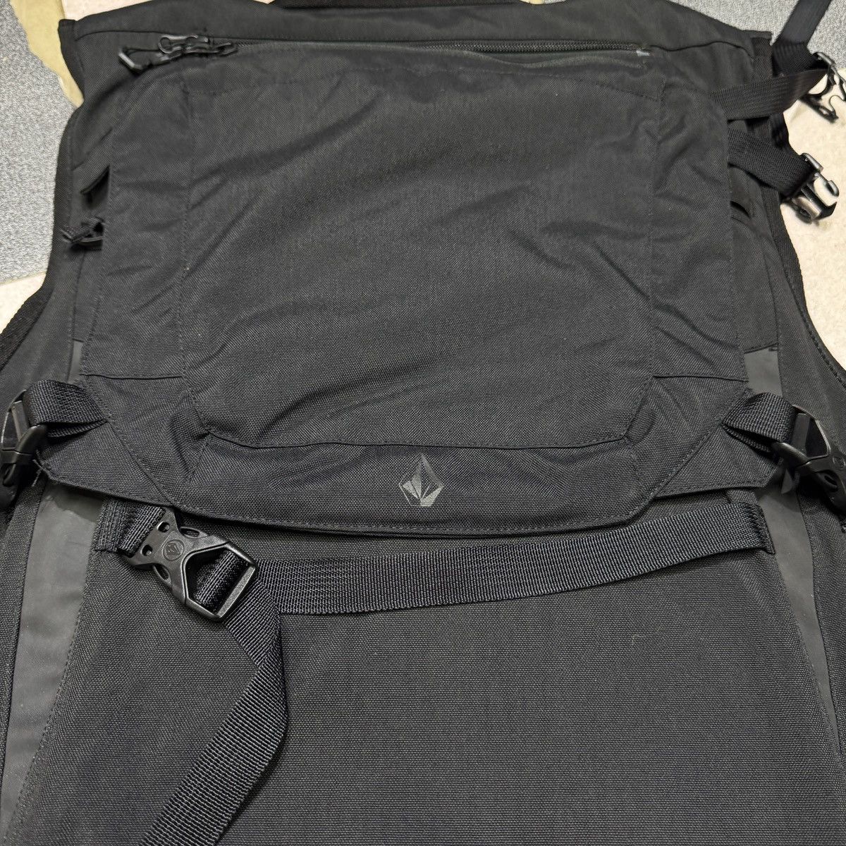 Volcom IGUCHI SLACK VEST - BLACK Size US S / EU 44-46 / 1 - 10 Thumbnail