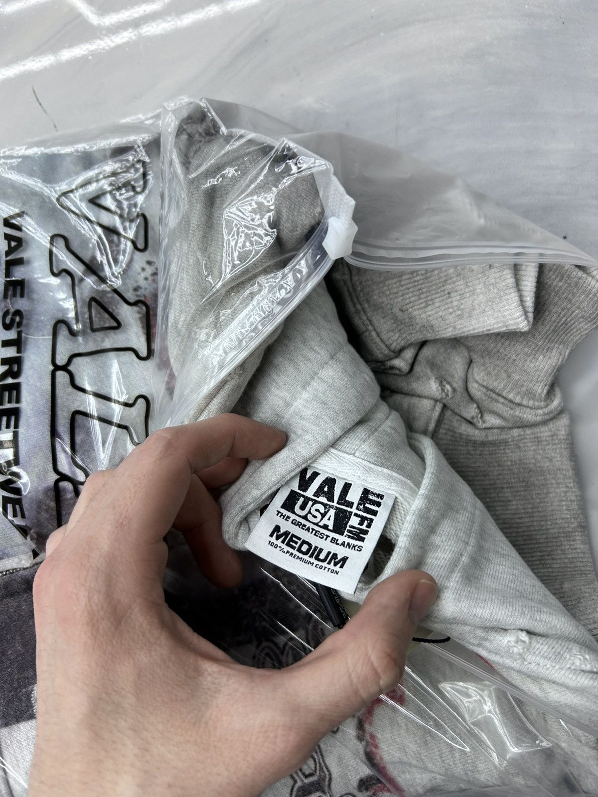Vale Vale Valley Fest Zip Up Hoodie Grey Black Red Size M Size US M / EU 48-50 / 2 - 12 Thumbnail