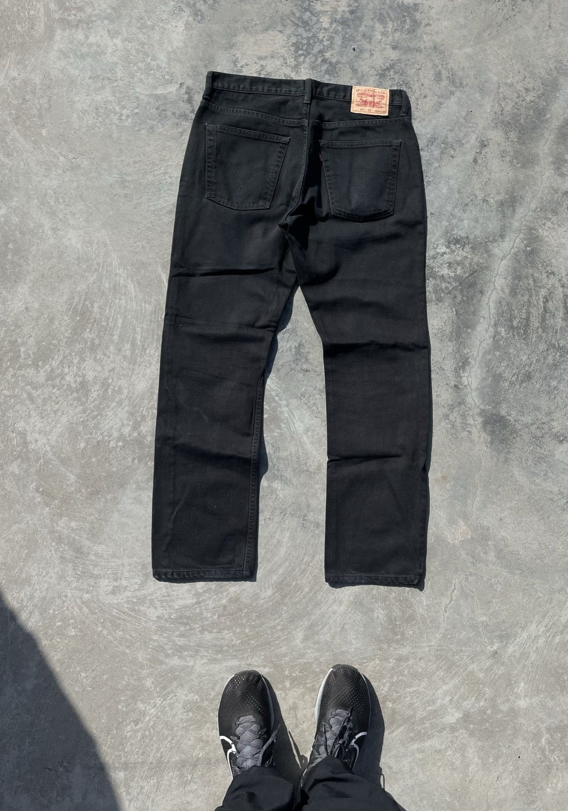 Levi's VINTAGE LEVIS 581 MADE IN BELGIUM DISTRESS JEANS Y2K Size US 32 / EU 48 - 3 Thumbnail