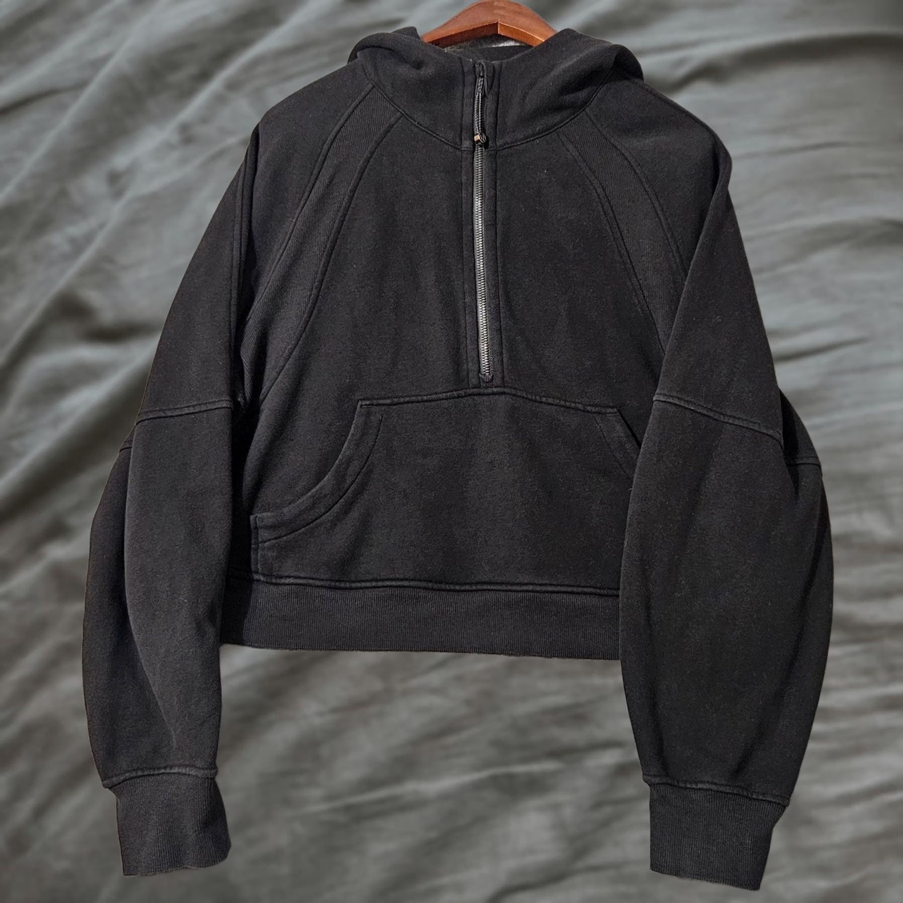 Lululemon Lululemon Hoodie Oversized 1/2 Zip Black M/L Size M / US 6-8 / IT 42-44 - 1 Thumbnail