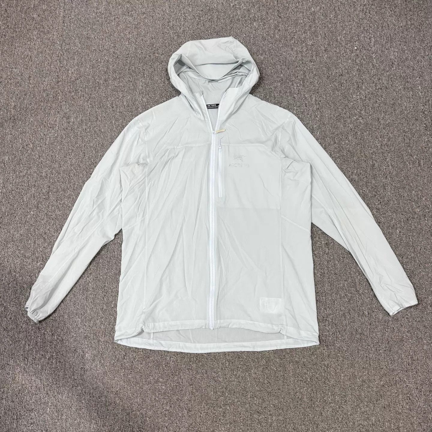 Arc'teryx Blue Lightweight Hooded Jacket Size L Size US L / EU 52-54 / 3 - 1 Thumbnail