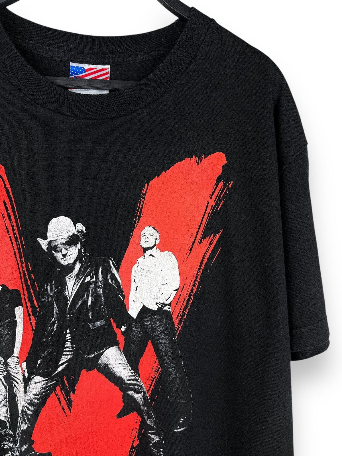Band Tees Vintage 2005 U2 Vertigo Tour T-Shirt Rock Band Double Sided Size US L / EU 52-54 / 3 - 3 Thumbnail