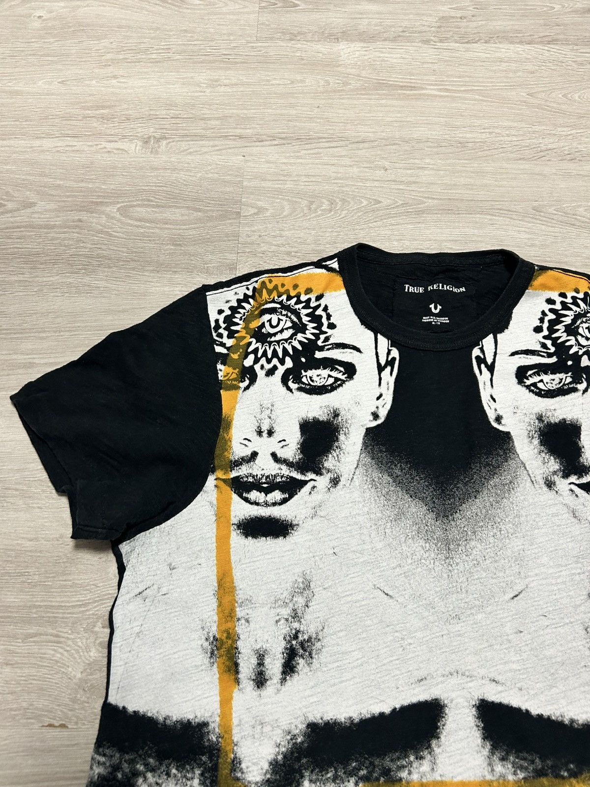 True Religion Vintage True Religion Big logo Rock Face Graphic size XL Size US XL / EU 56 / 4 - 2 Thumbnail