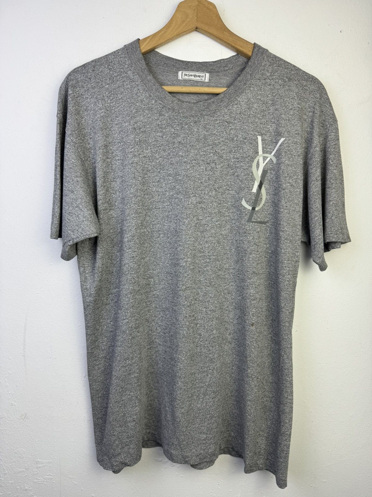 Yves Saint Laurent vintage Yves Saint Laurent gray cotton T-shirt Size US M / EU 48-50 / 2 - 1 Thumbnail