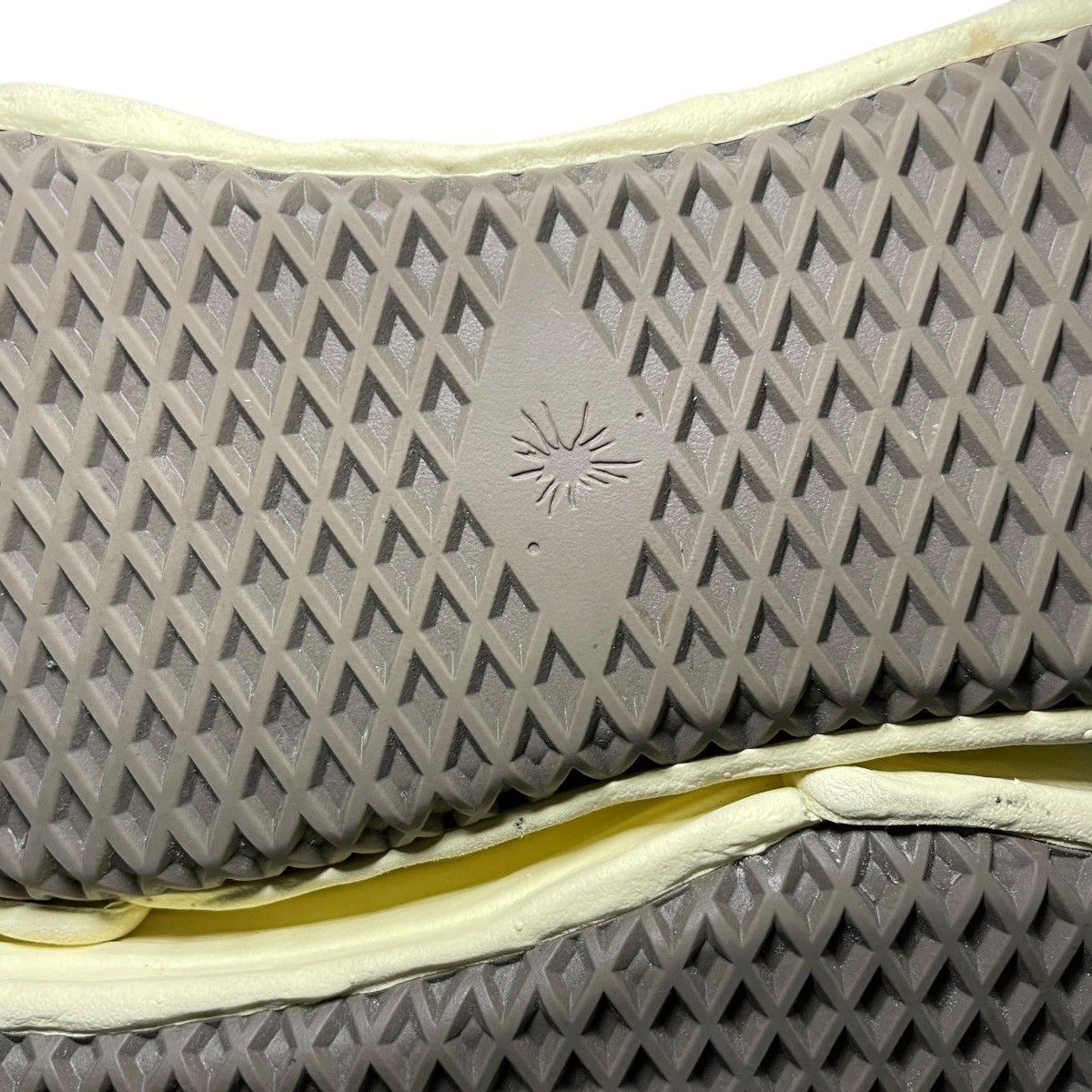 Maison MIHARA YASUHIRO Maison Mihara Yasuhiro Hank VL OG Sole Canvas Sneakers Size US 9 / EU 42 - 13 Thumbnail