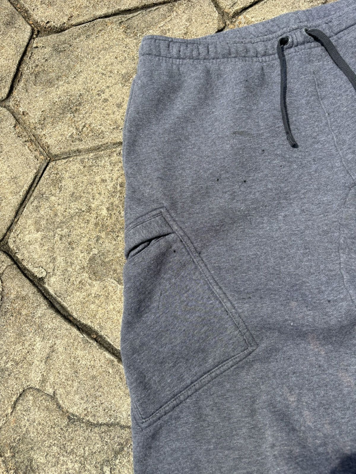 Nike × Vintage Y2K Nike Cargo Style Baggy Fit Grey Sweatpants Size US 38 / EU 54 - 4 Thumbnail